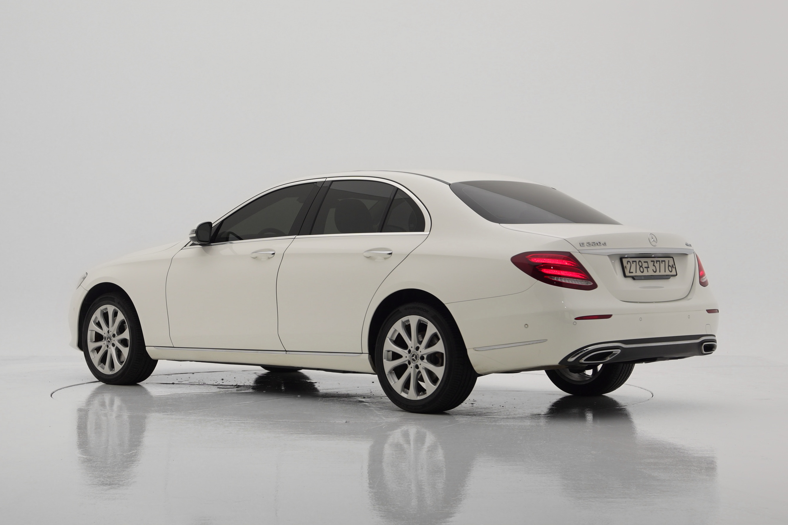 Mercedes-Benz E-Class E220d 4MATIC Exclusive