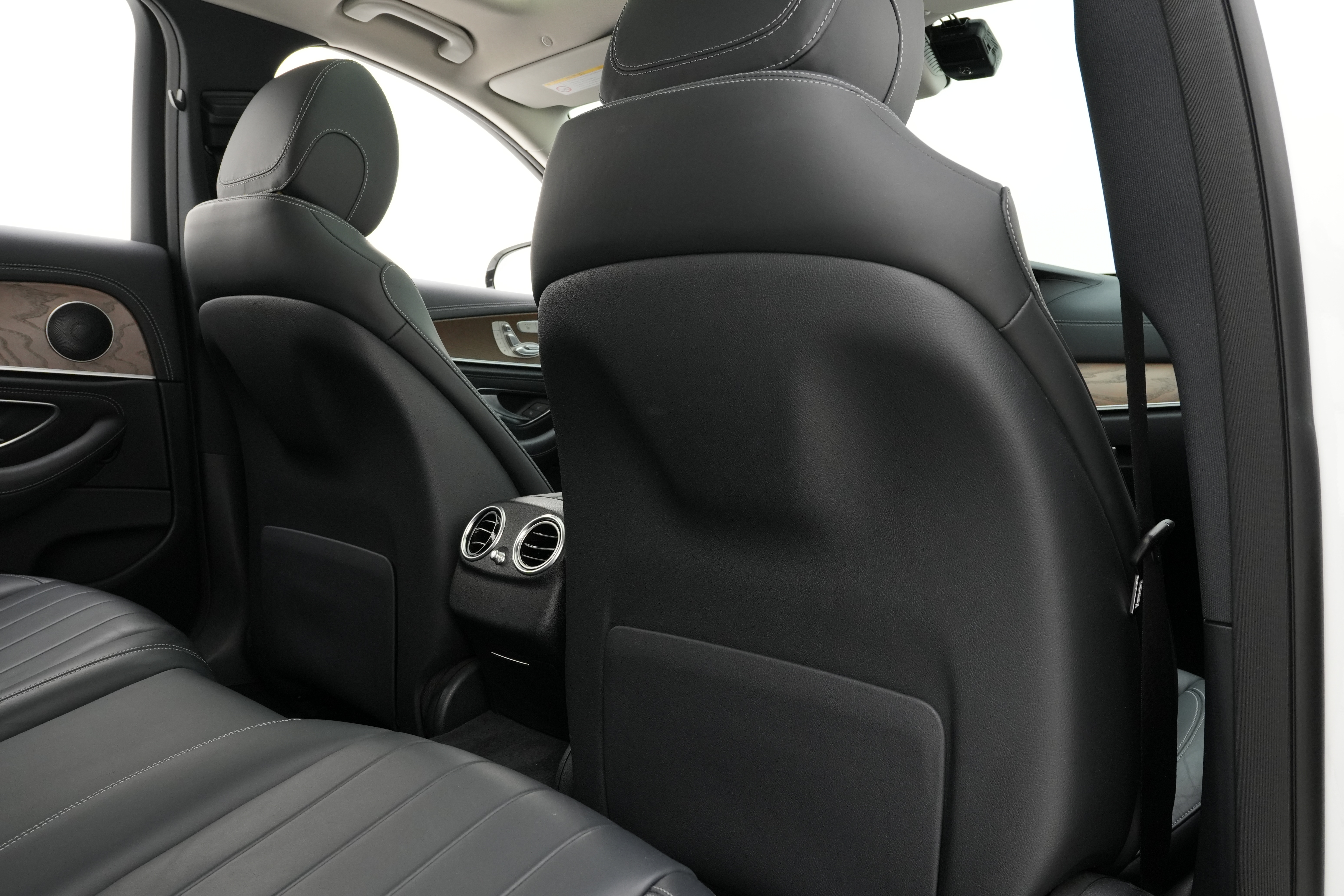 Interior 17