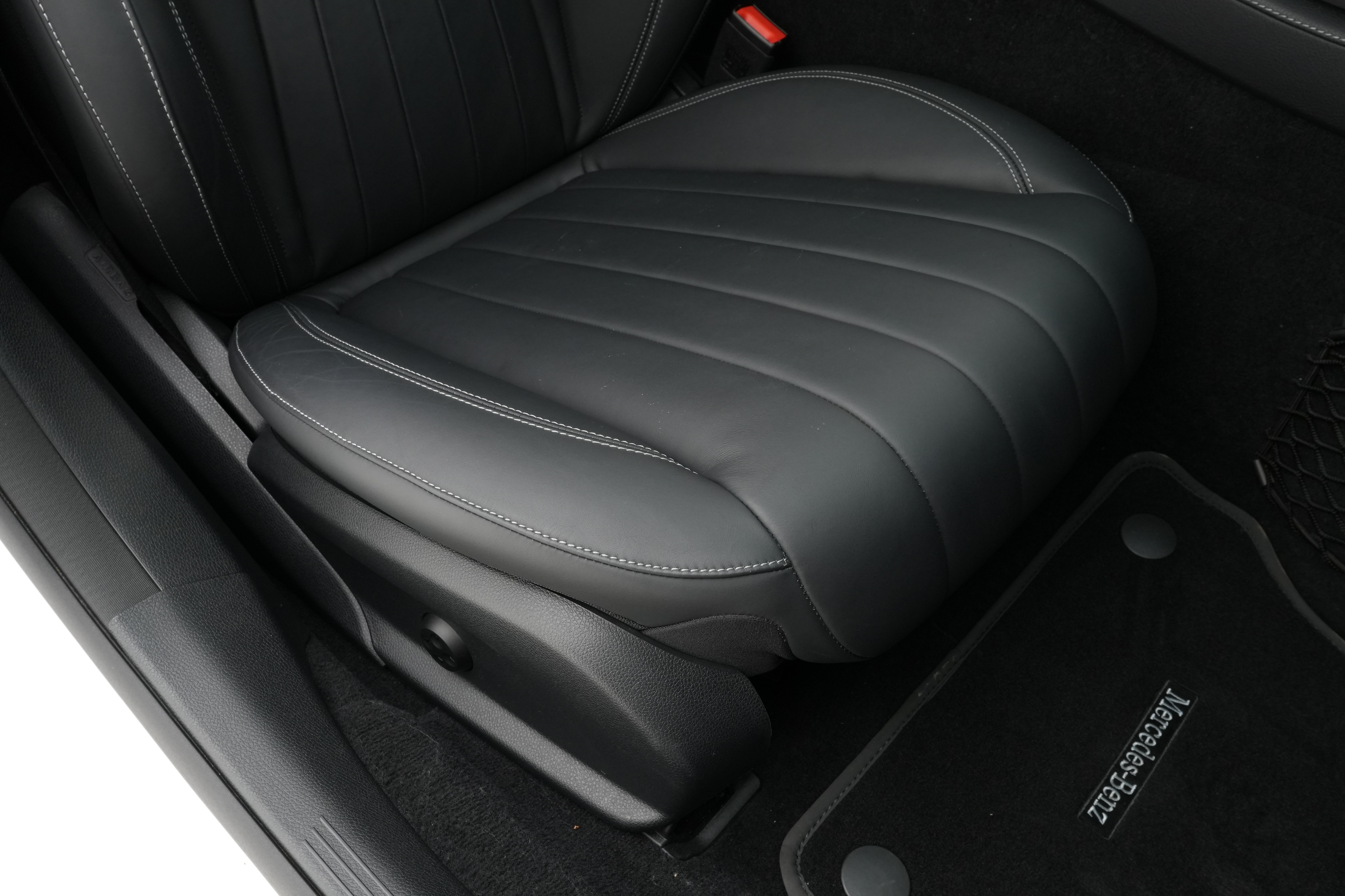 Interior 12