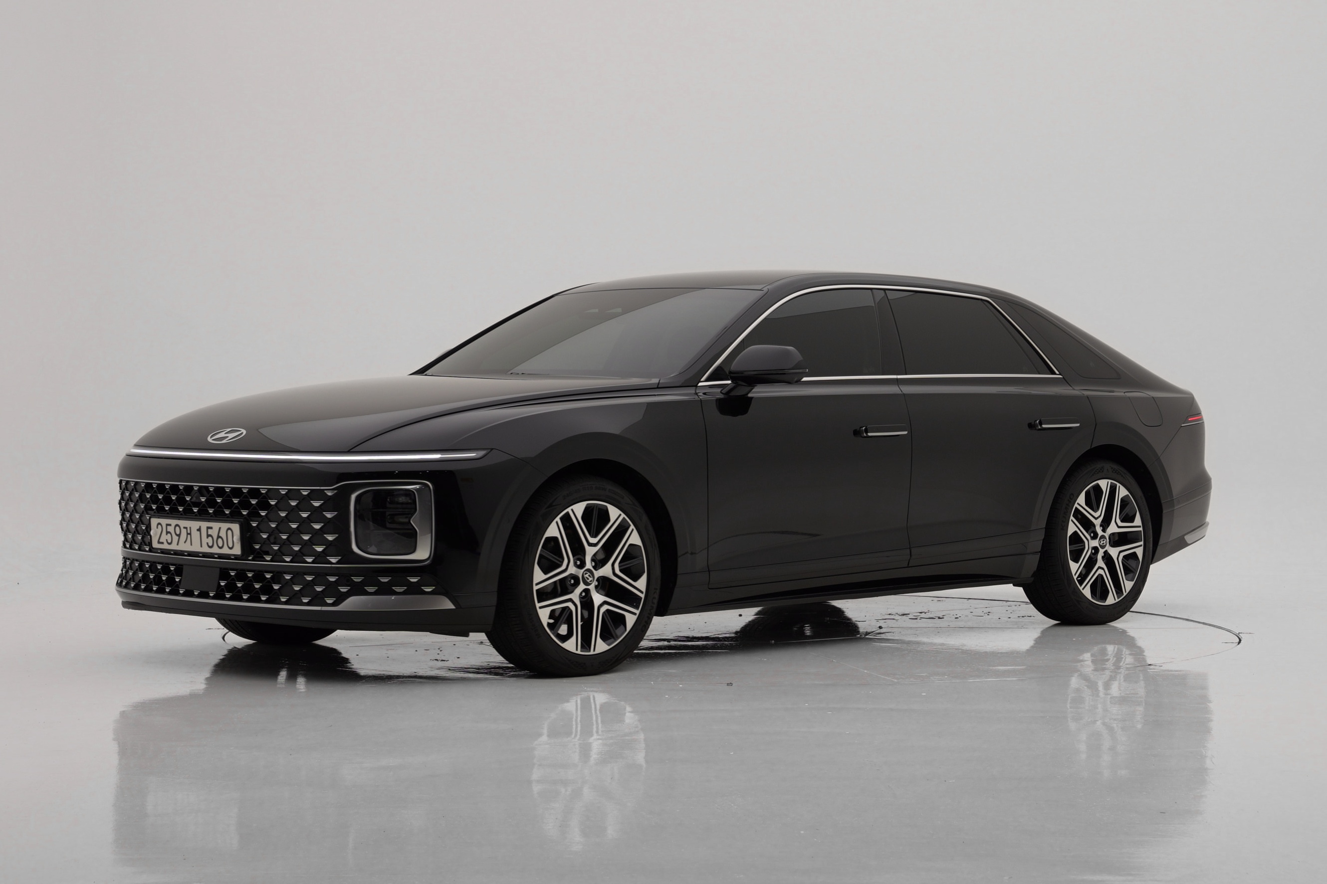Hyundai Grandeur Exclusive