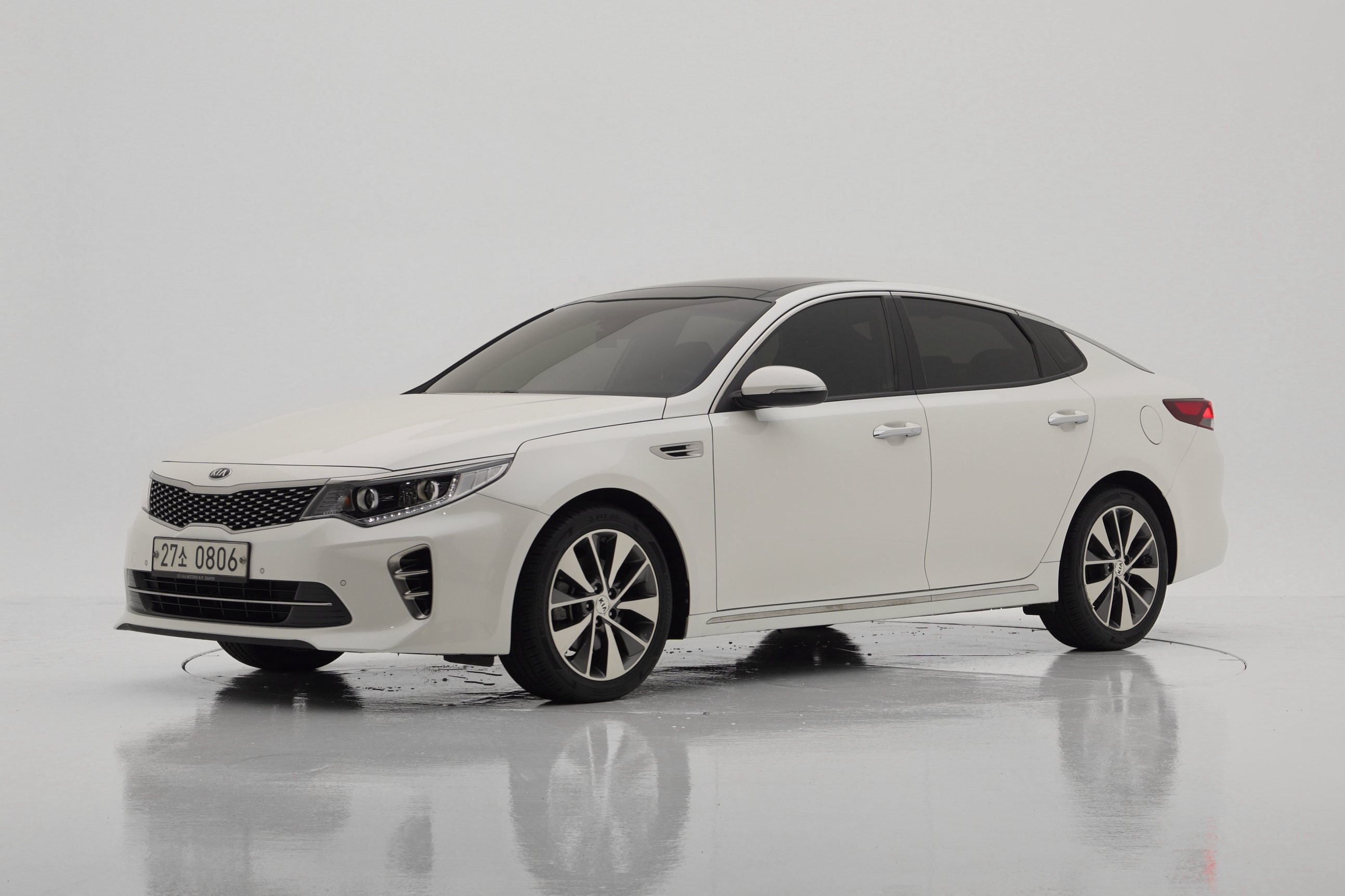 Kia K5 Noblesse