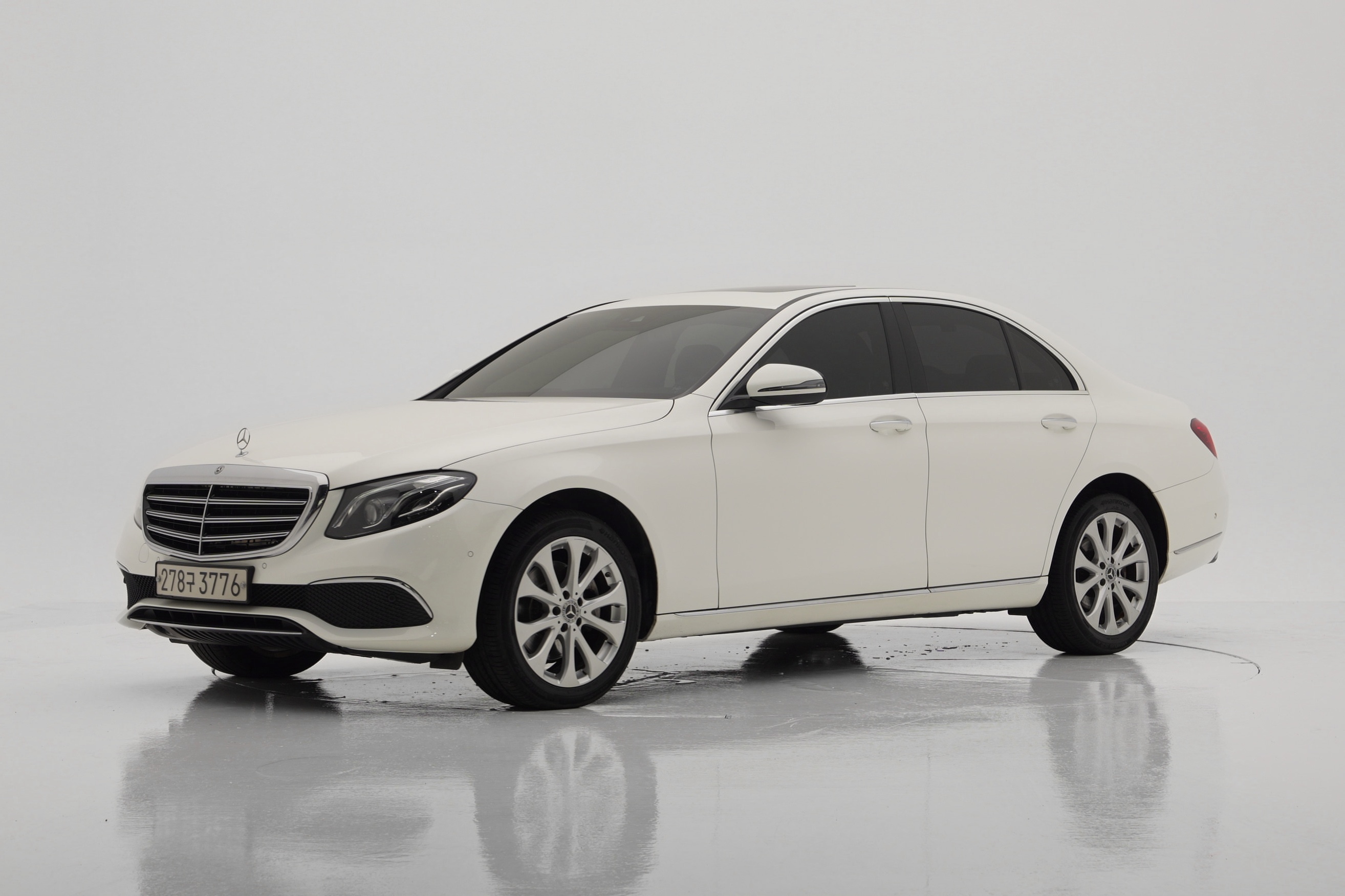 Mercedes-Benz E-Class E220d 4MATIC Exclusive