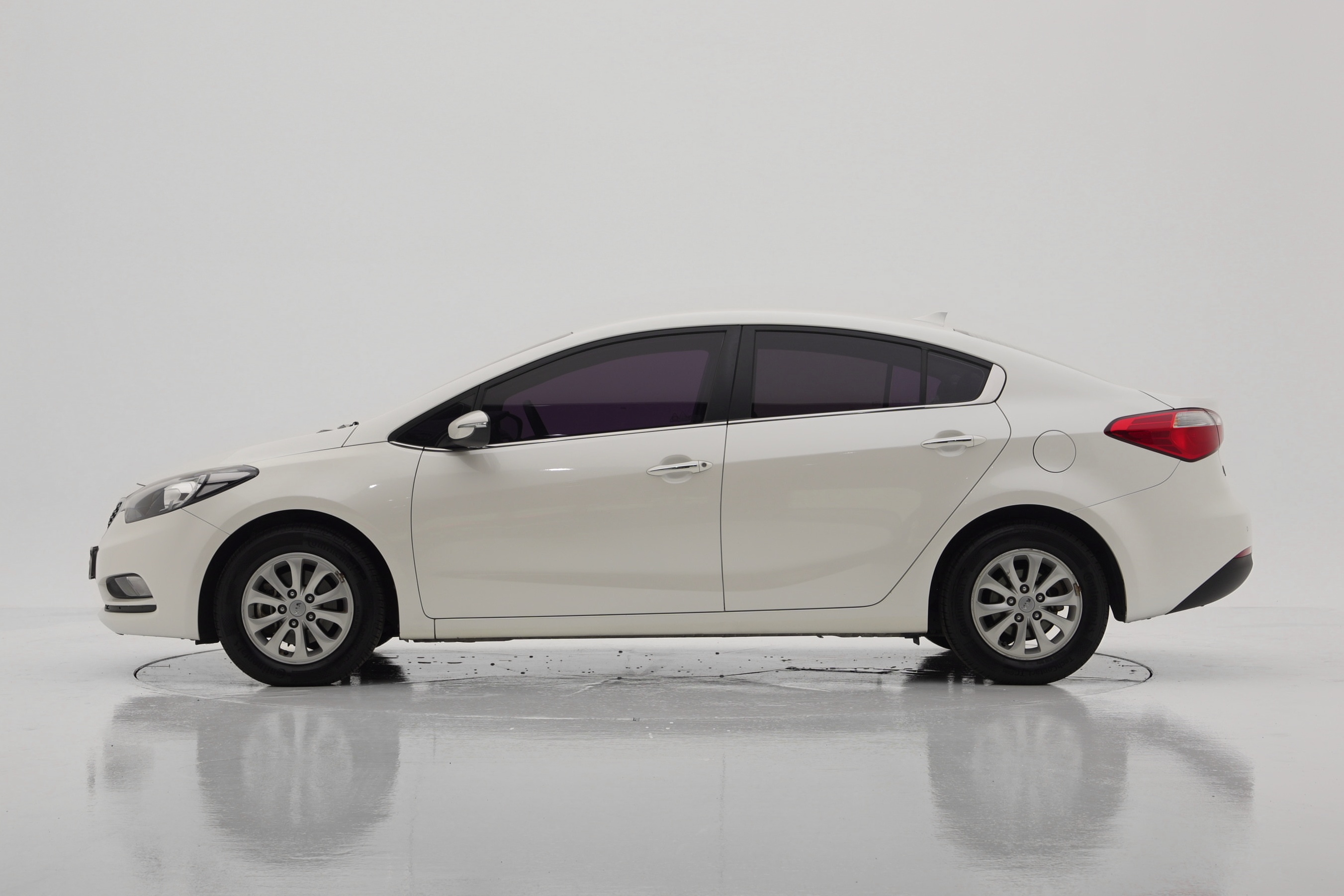 Kia K3 Luxury
