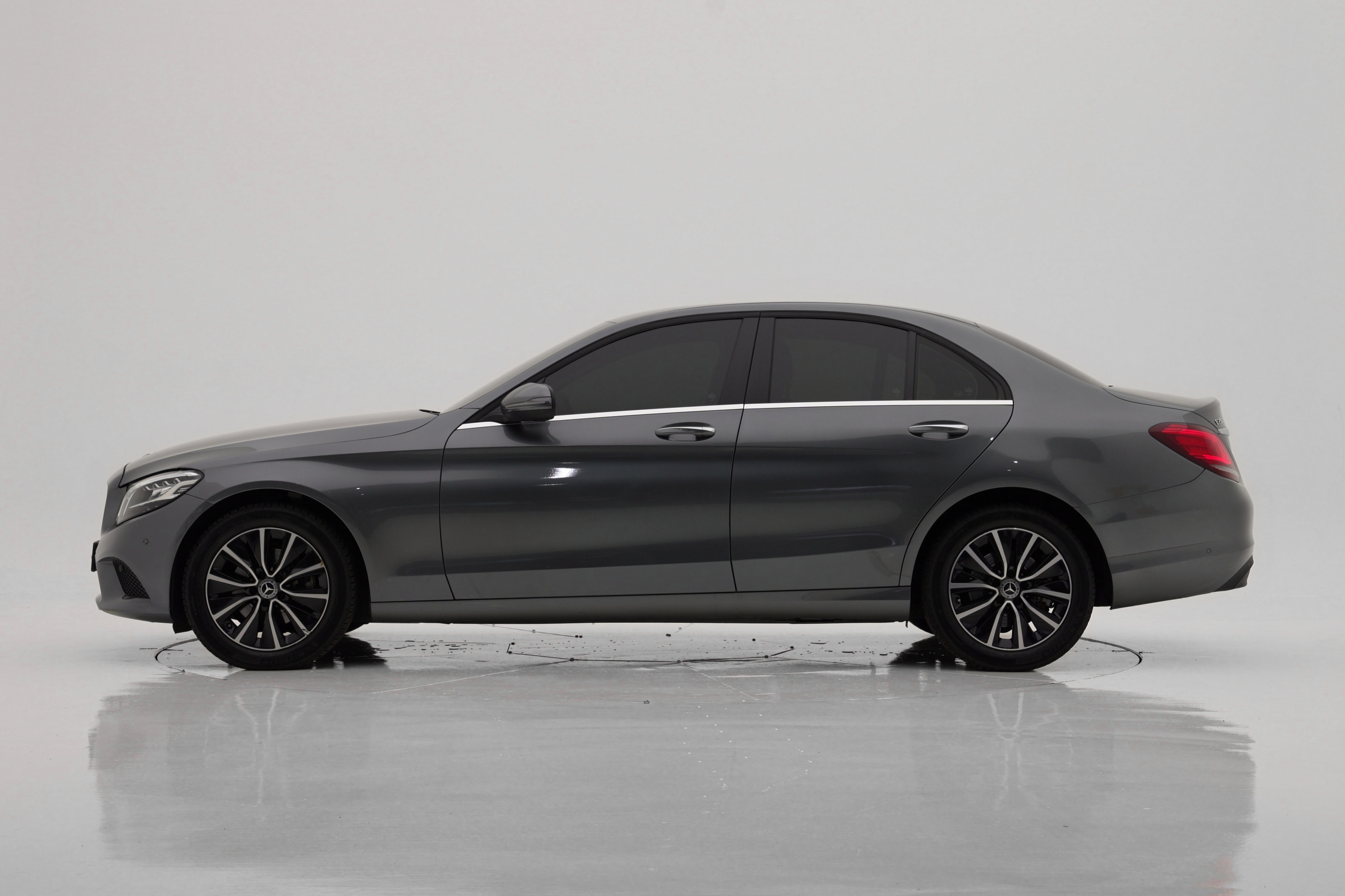 Mercedes-Benz C-Class C200