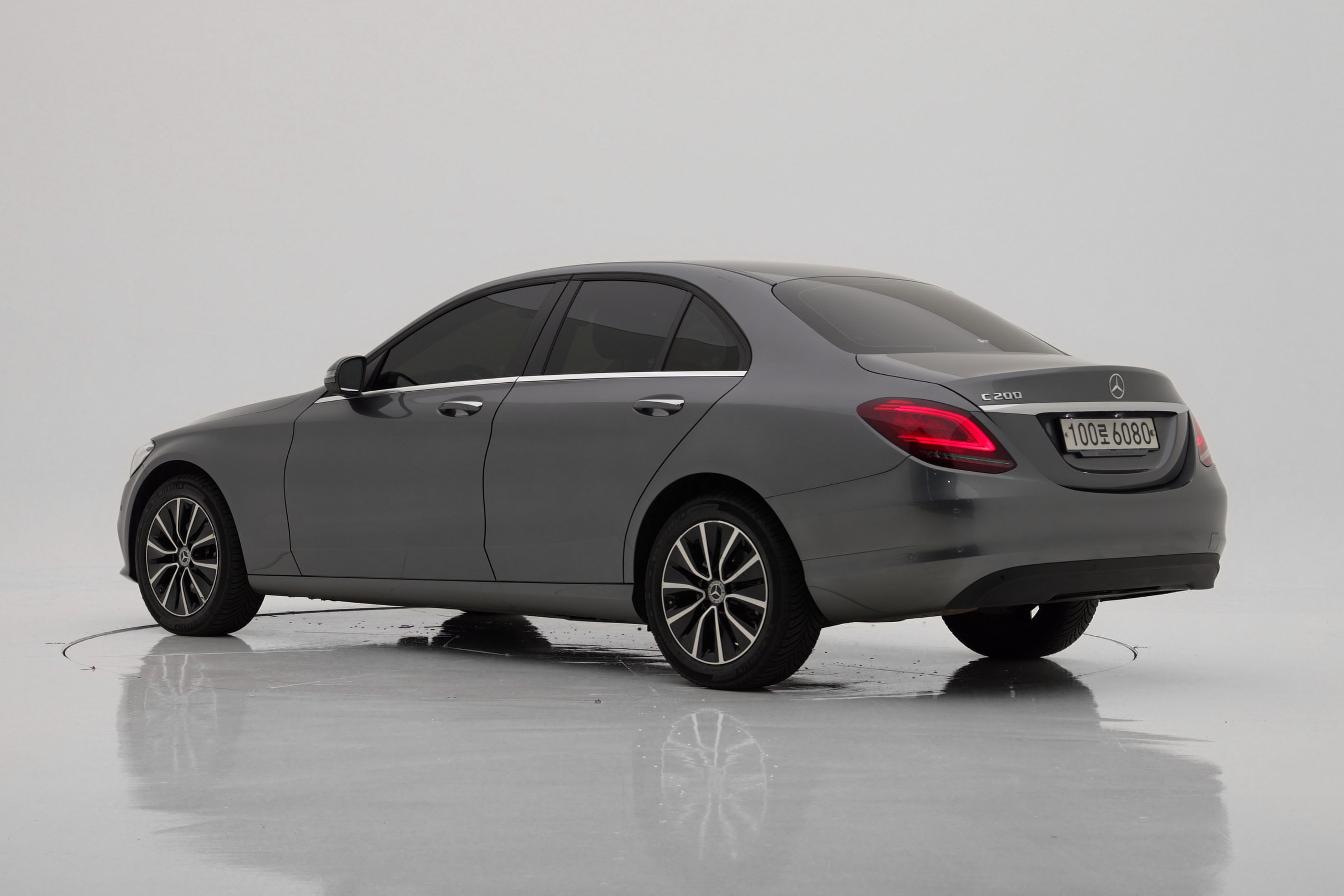 Mercedes-Benz C-Class C200