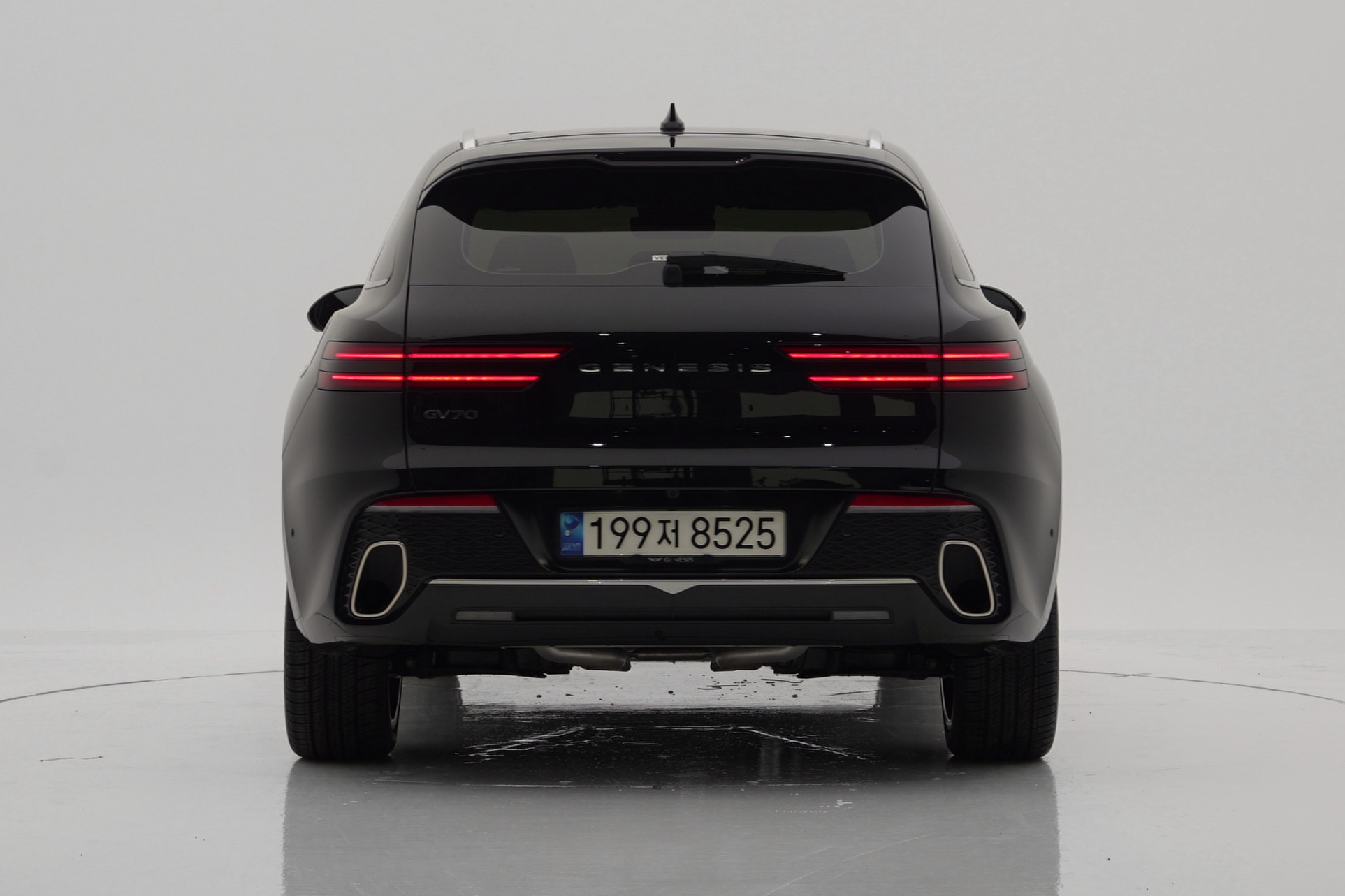 Genesis GV70 2.5T Бензин 2WD