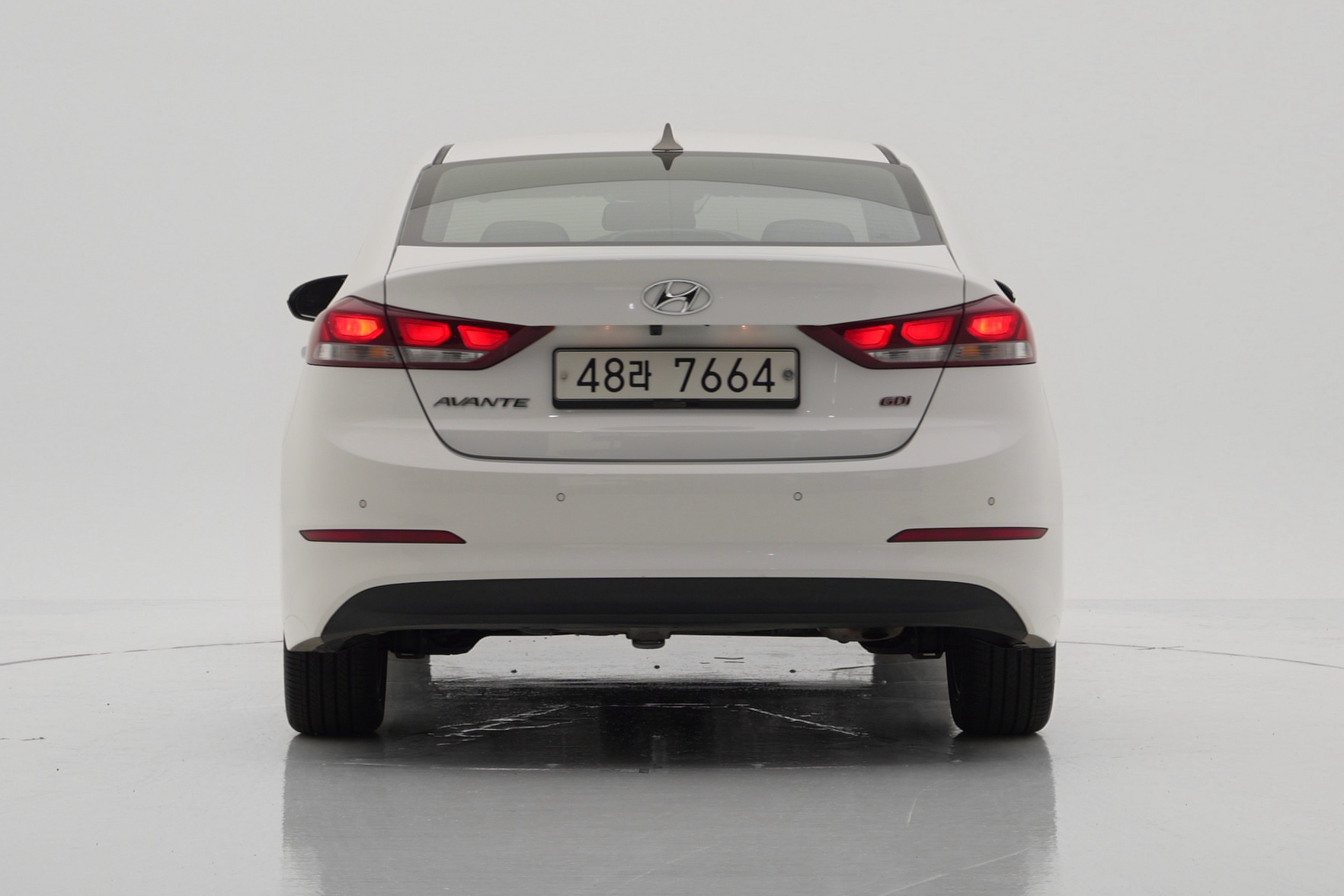 Hyundai Elantra 1.6 GDI Premium
