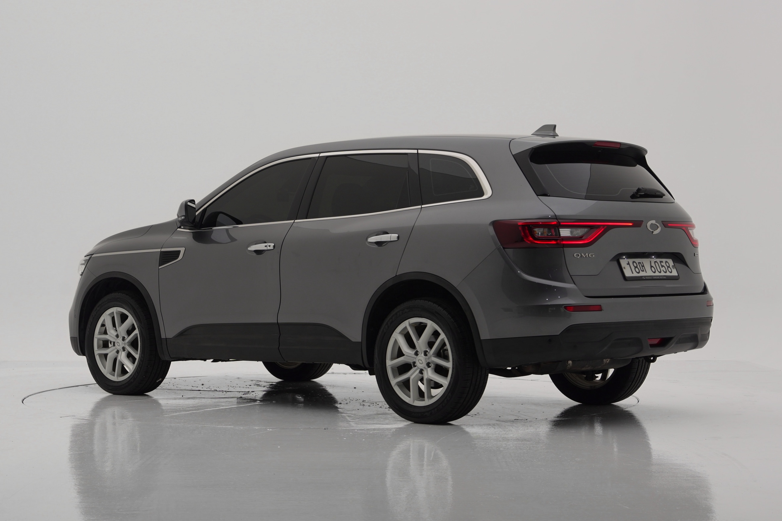Renault Korea QM6 Бензин 2WD LE