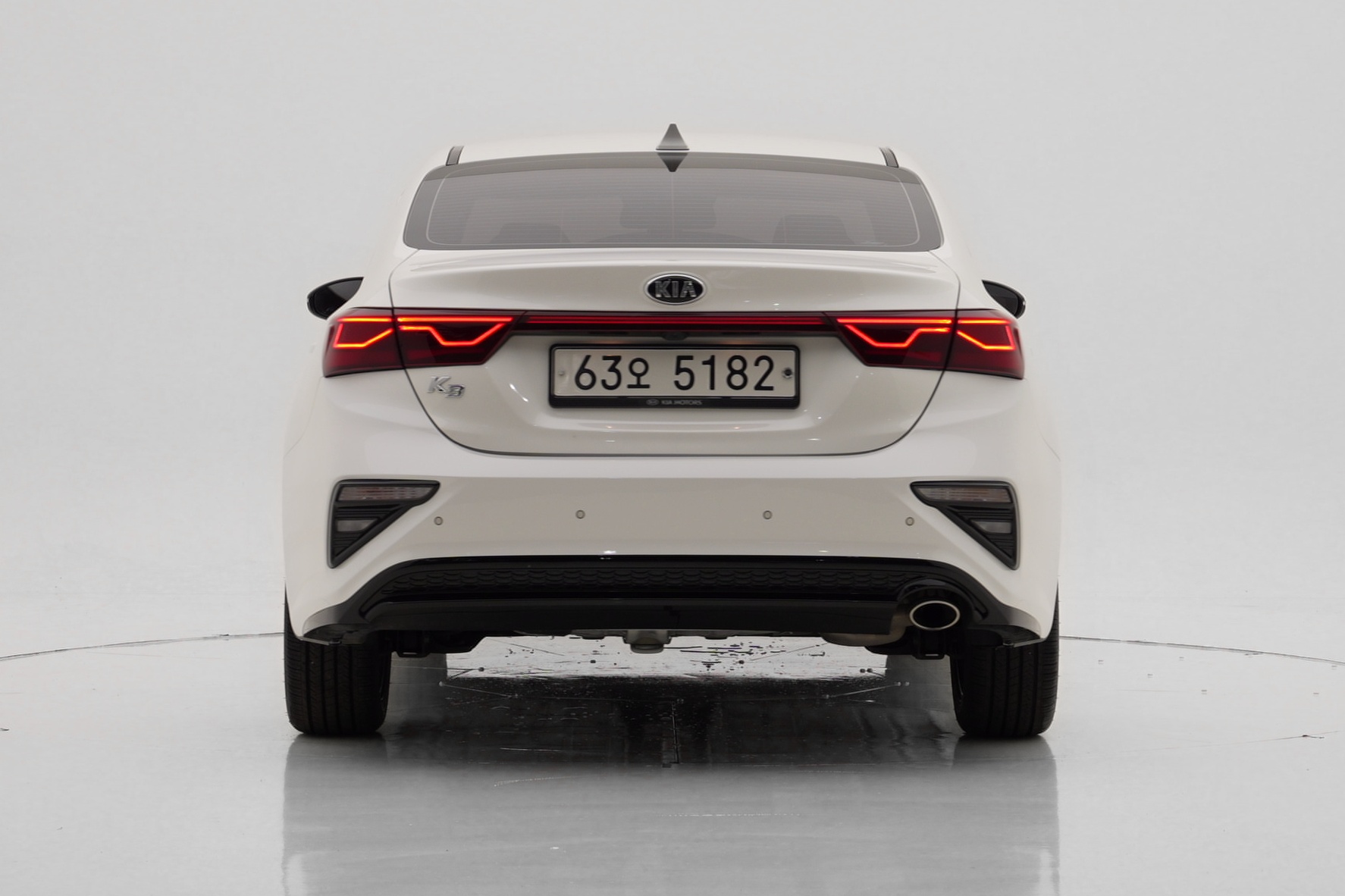 Kia K3 Luxury