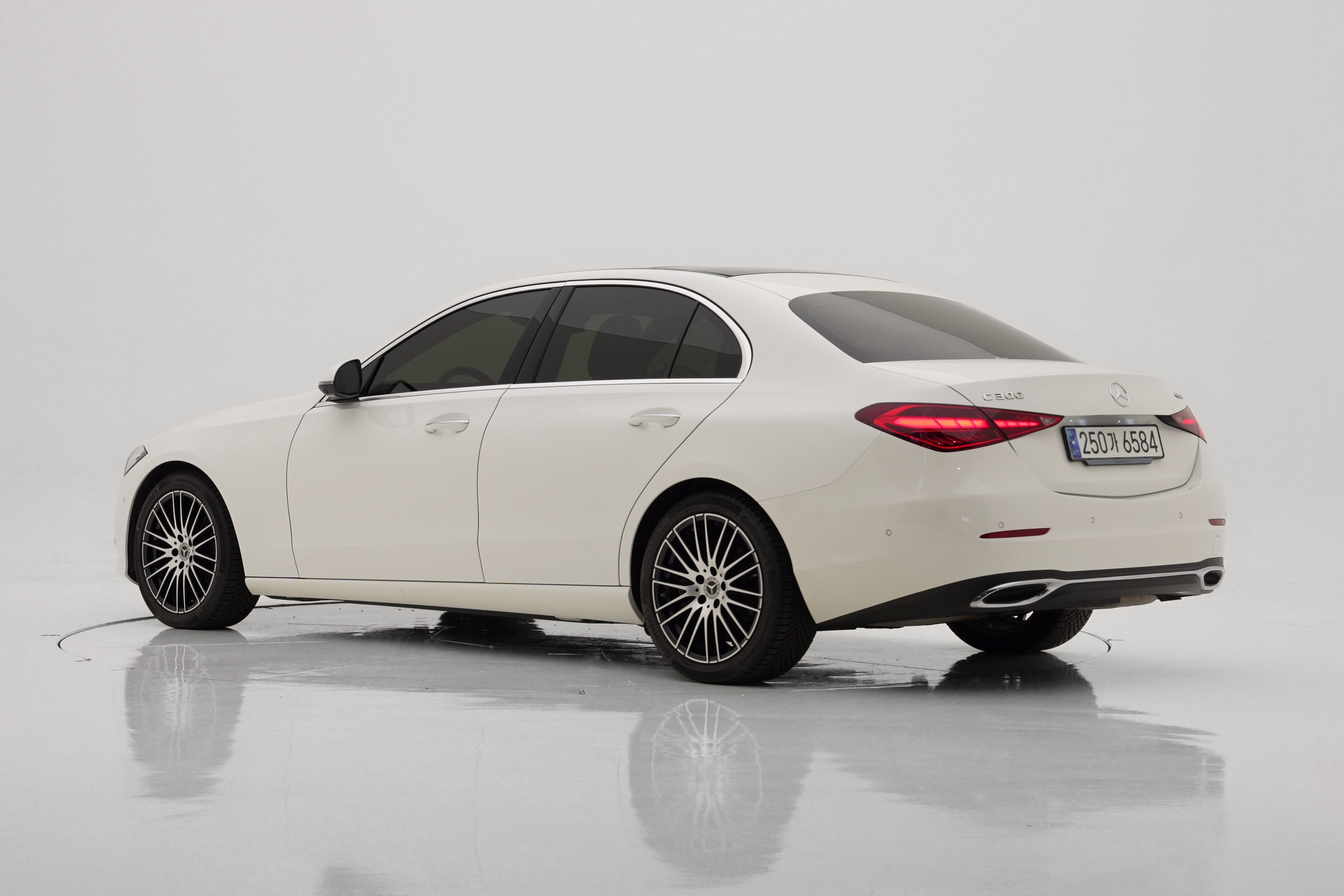 Mercedes-Benz C-Class C300 4MATIC Avantgarde