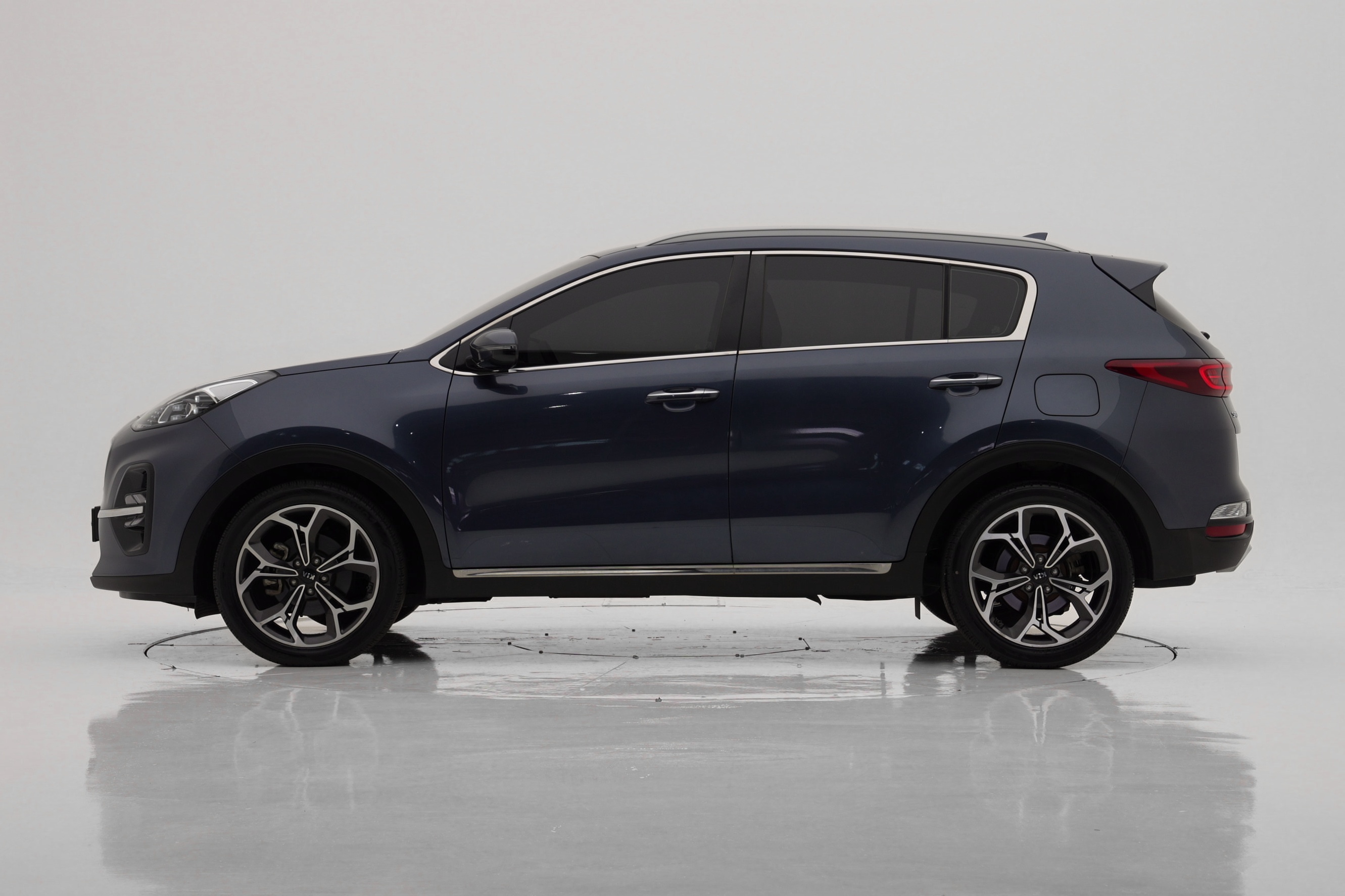 Kia Sportage Дизель 2.0 2WD Prestige