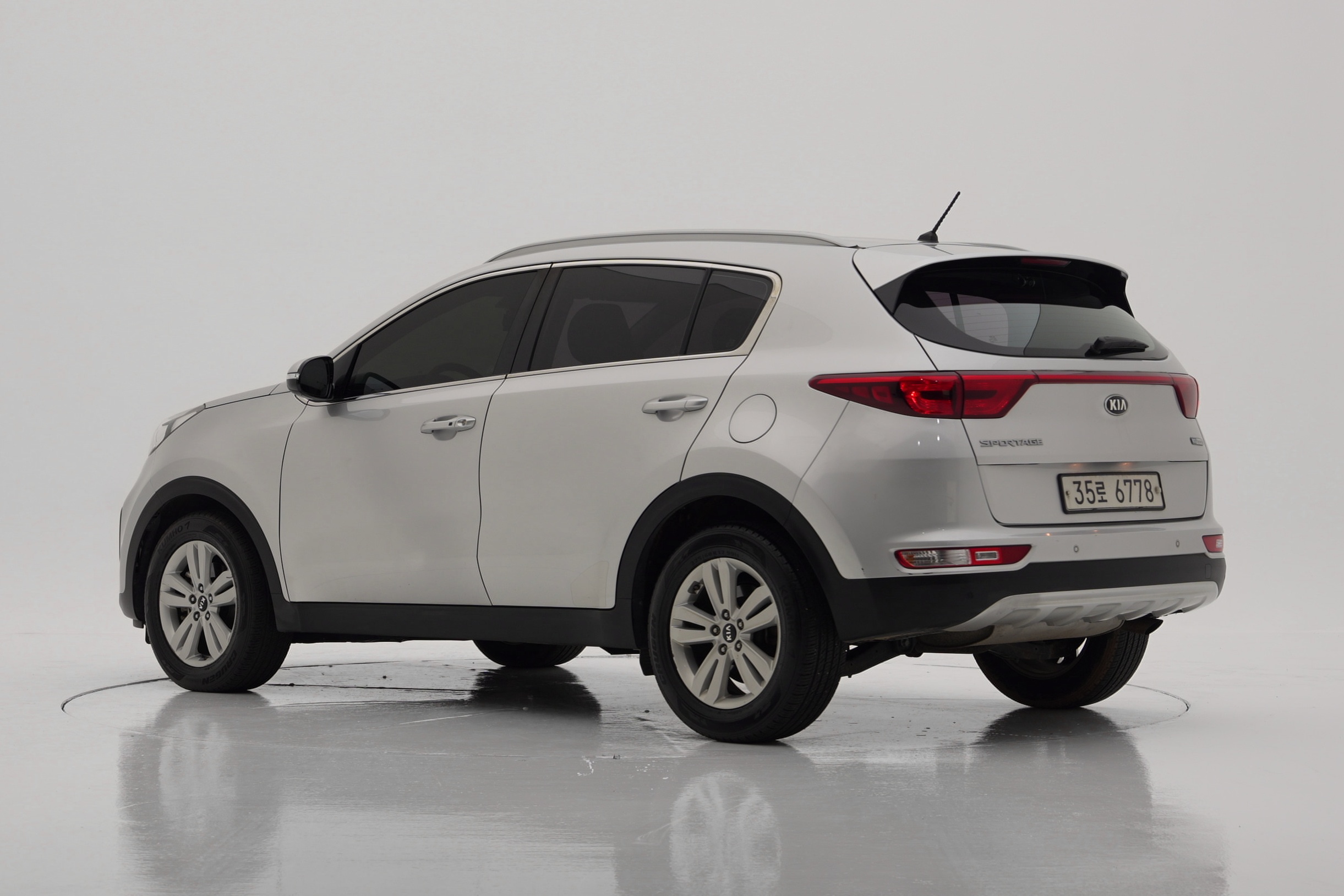Kia Sportage Дизель 2.0 2WD Prestige