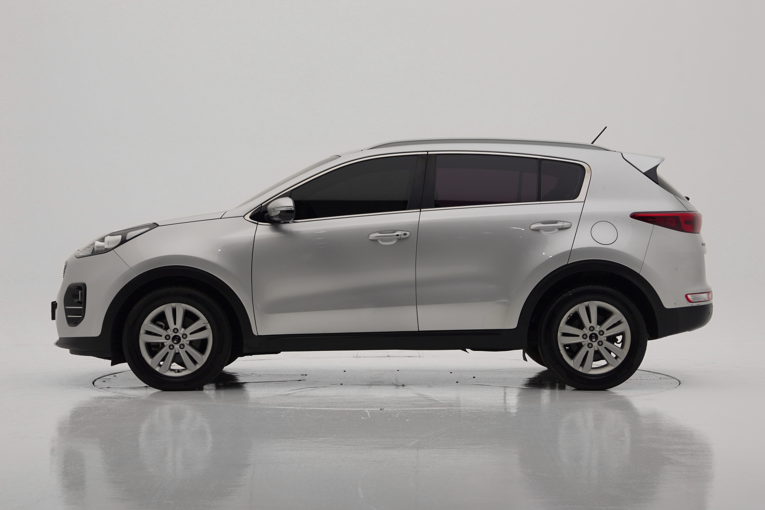 Kia Sportage Дизель 2.0 2WD Prestige