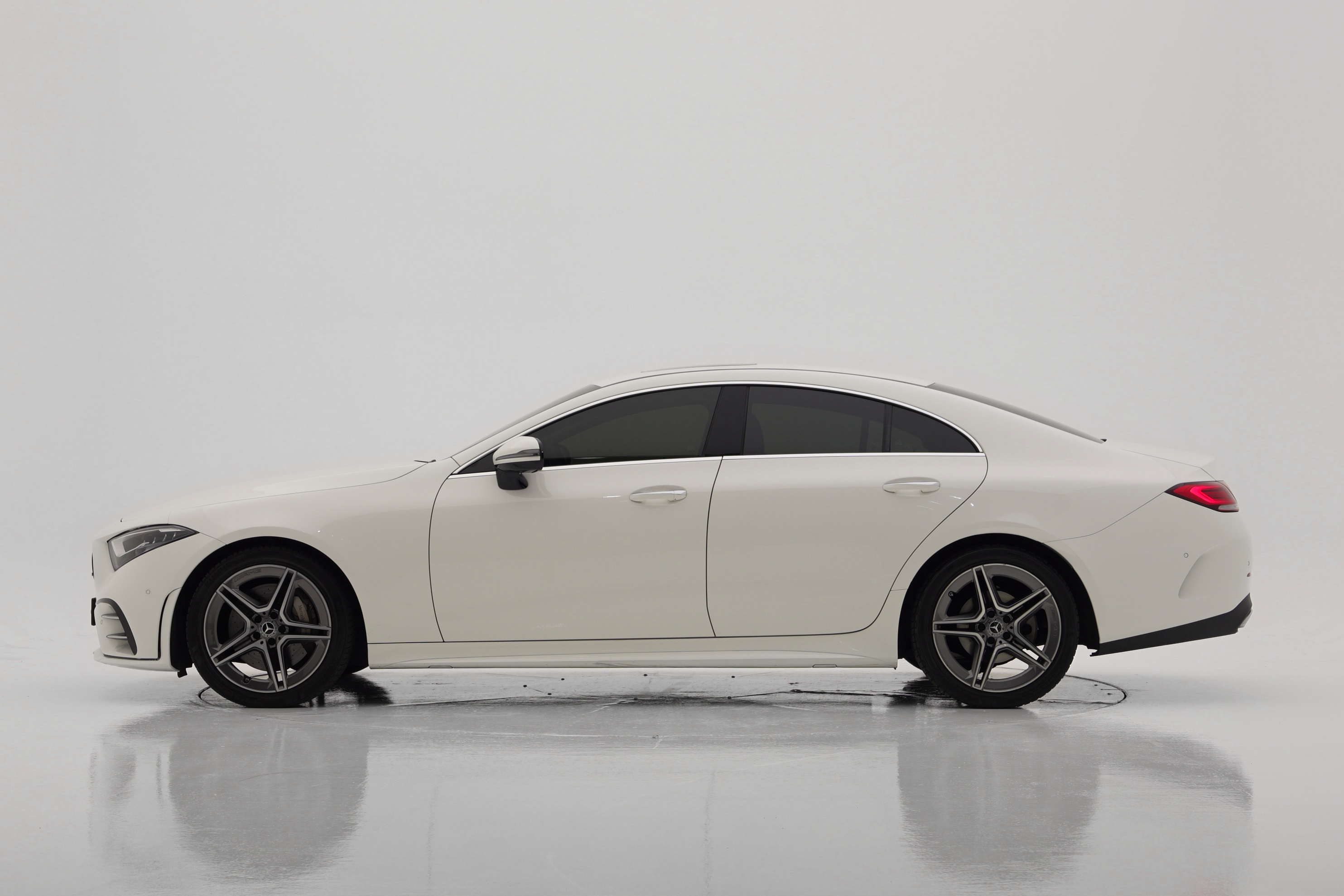 Mercedes-Benz CLS CLS300d AMG Line