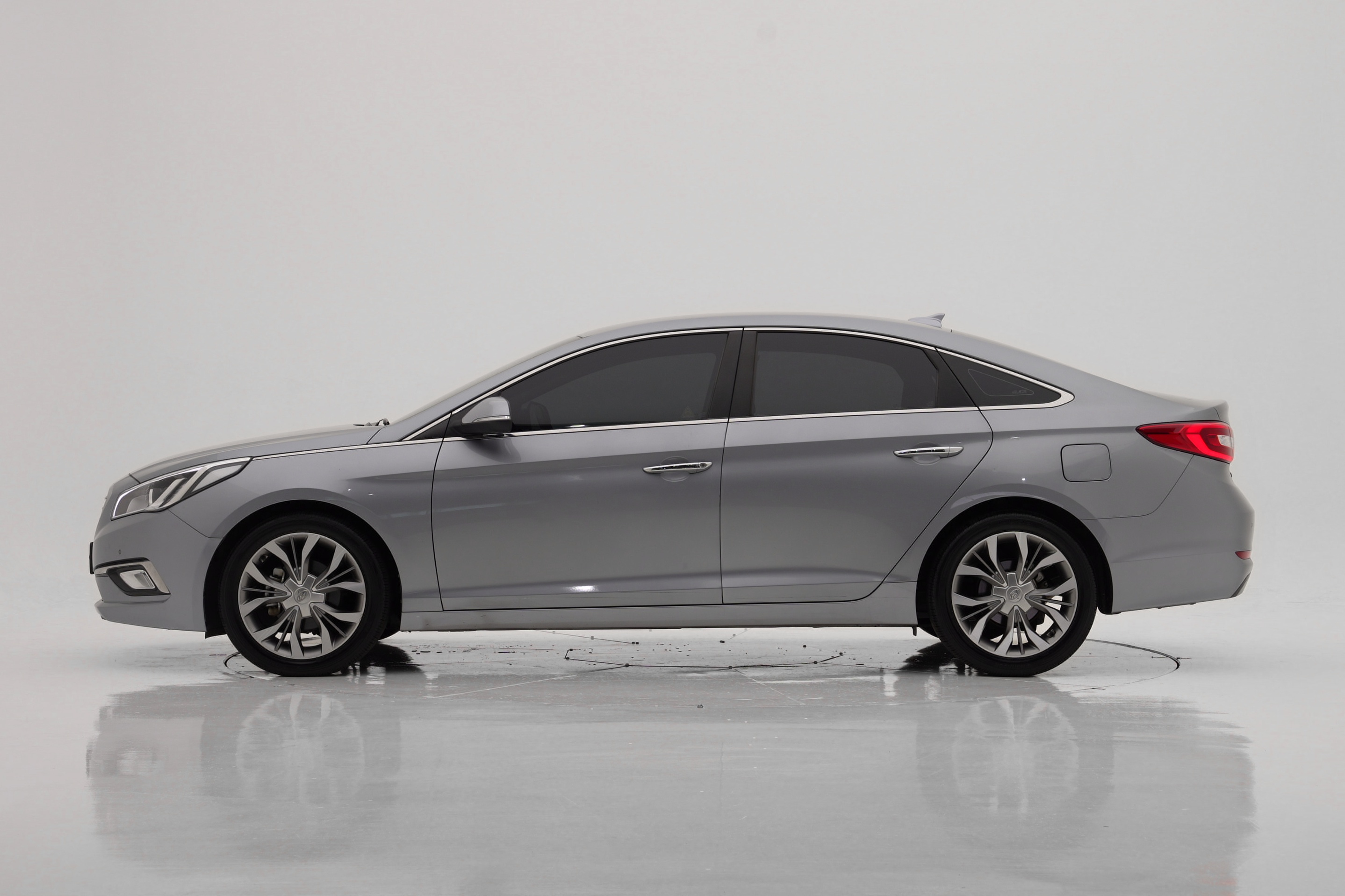 Hyundai Sonata 2.0 Premium