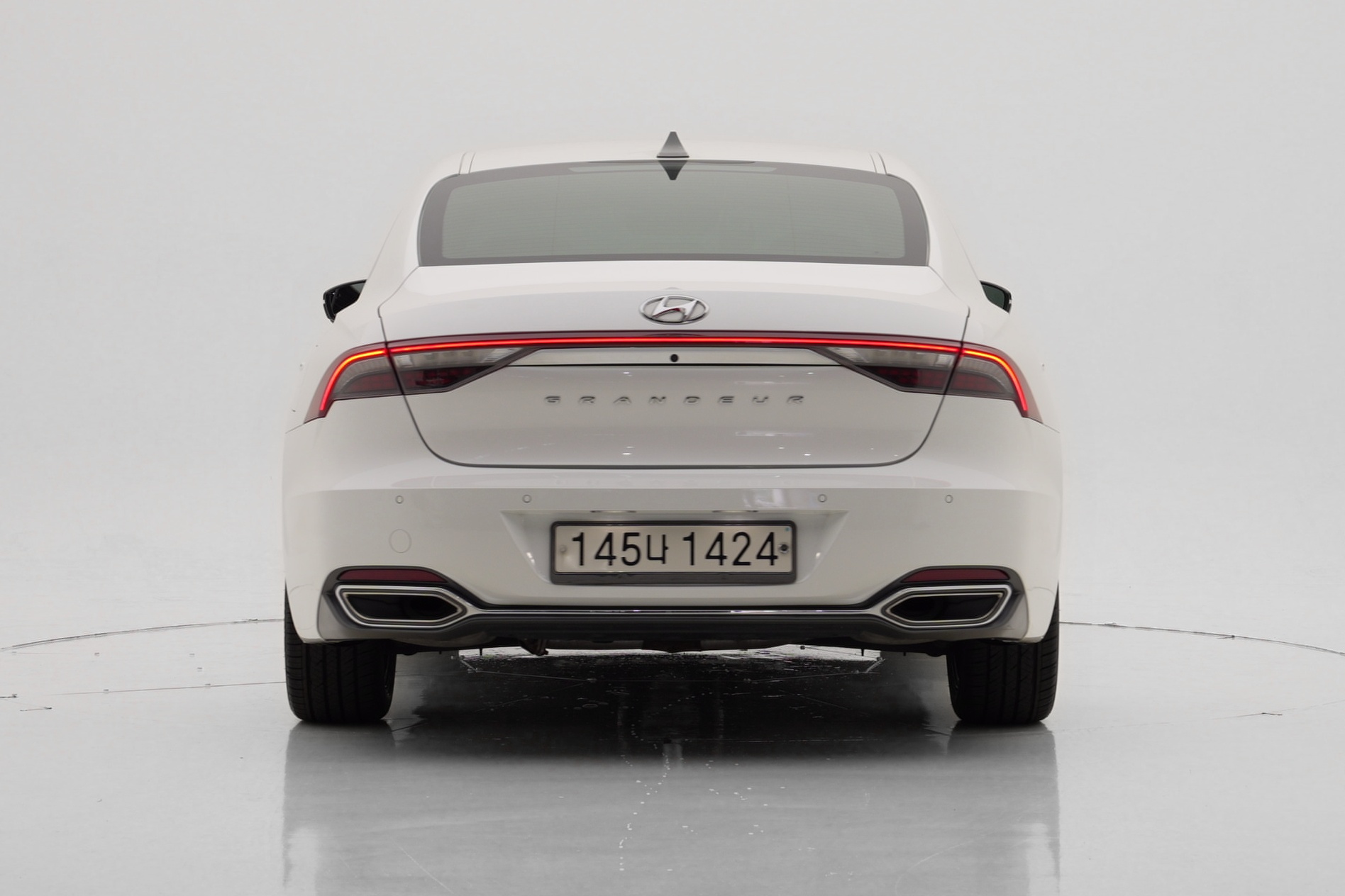 Hyundai Grandeur Exclusive