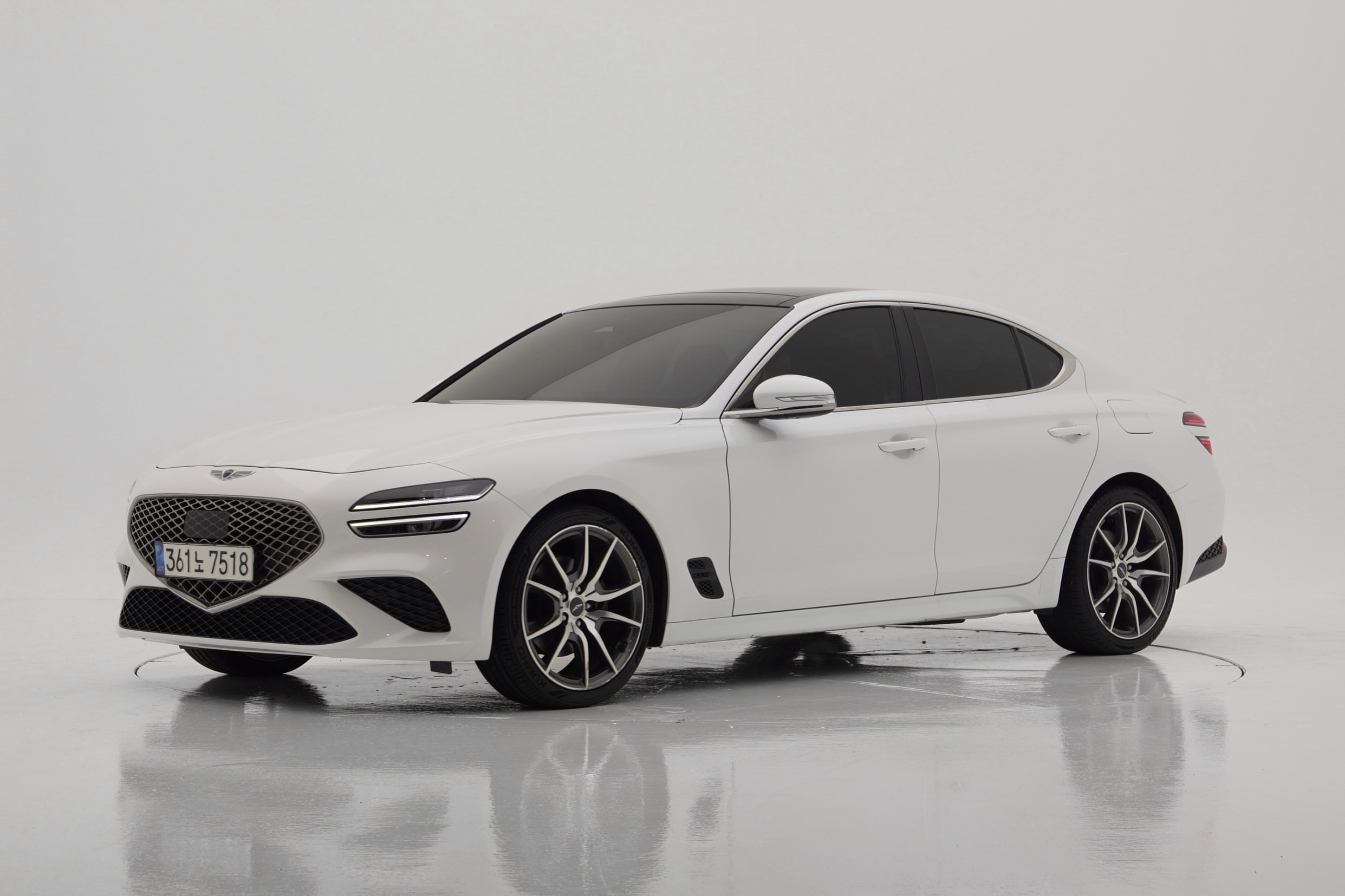 Genesis G70 Бензин 2.0T 2WD