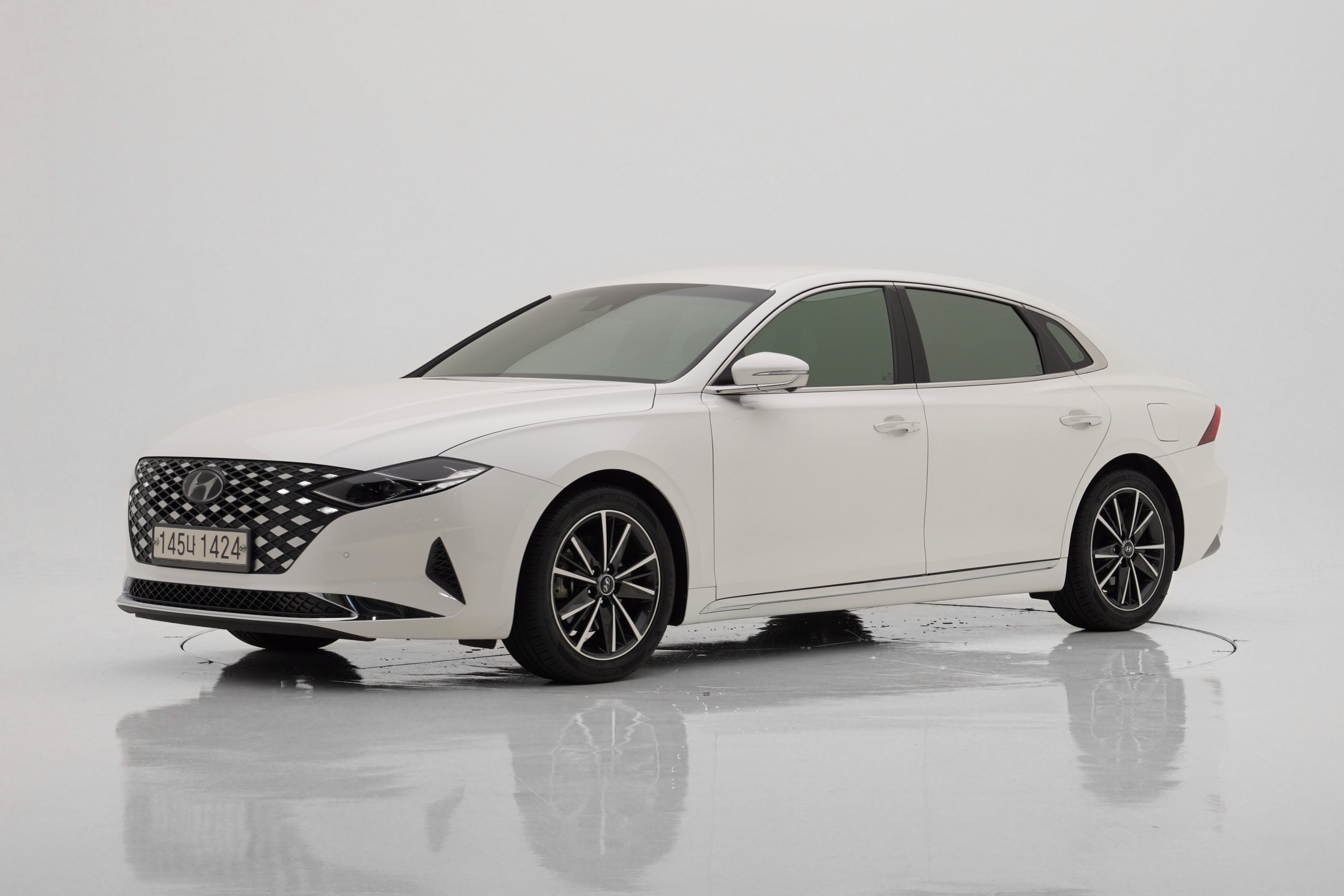 Hyundai Grandeur Exclusive