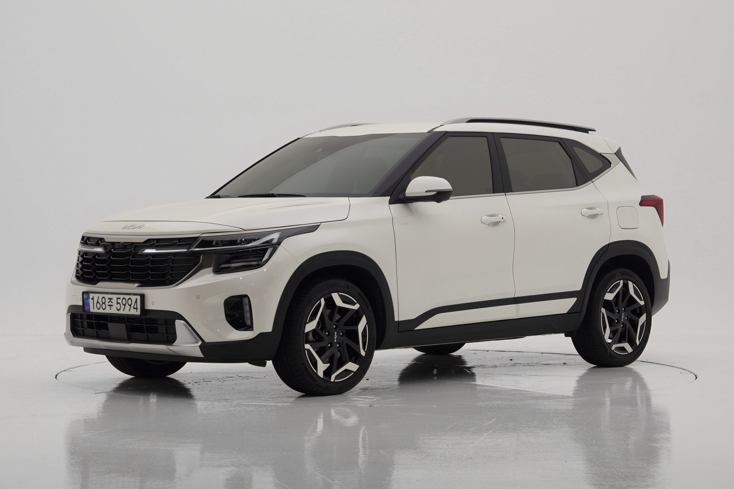 Kia Seltos Signature