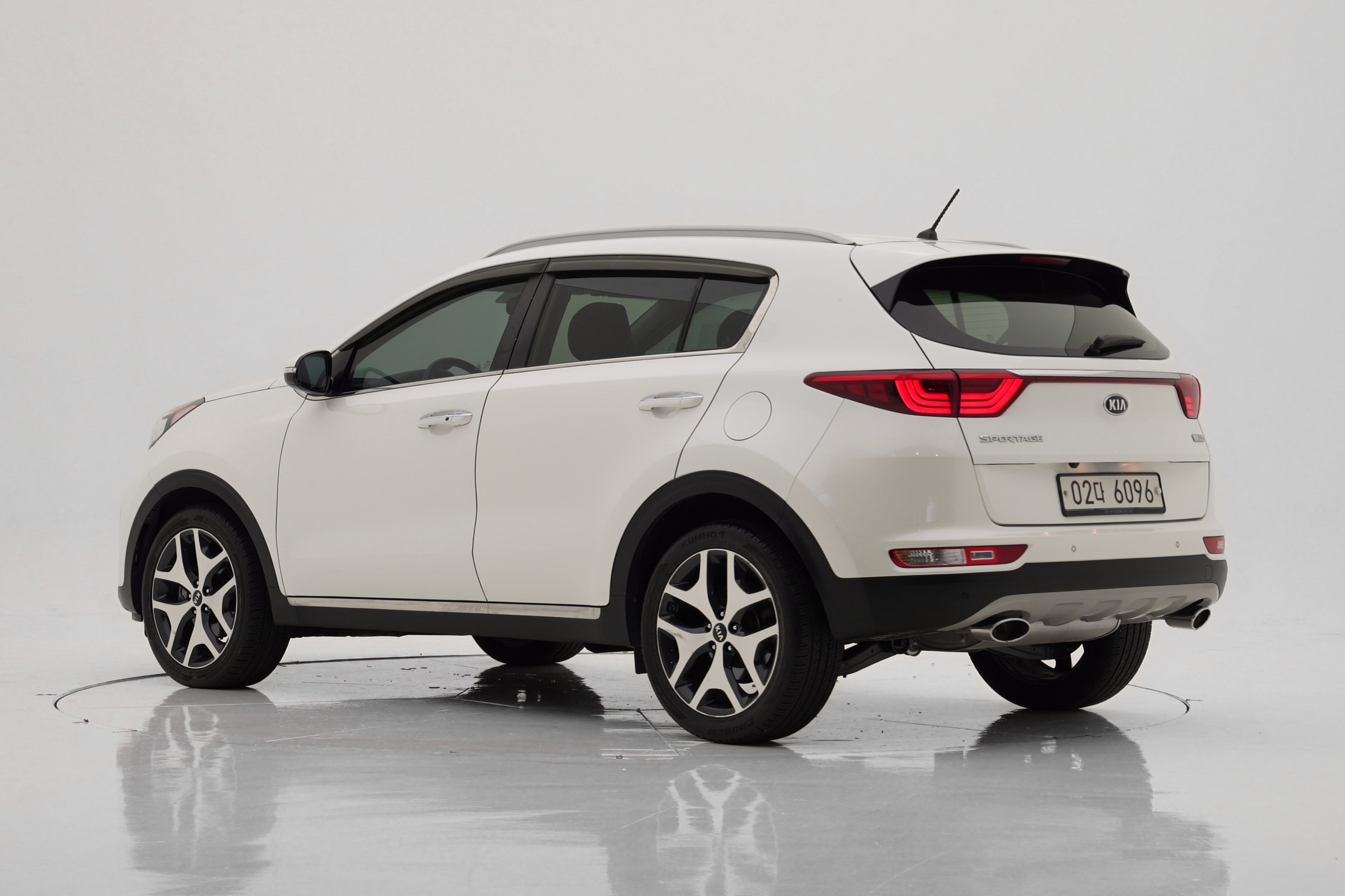 Kia Sportage Дизель 2.0 2WD Prestige