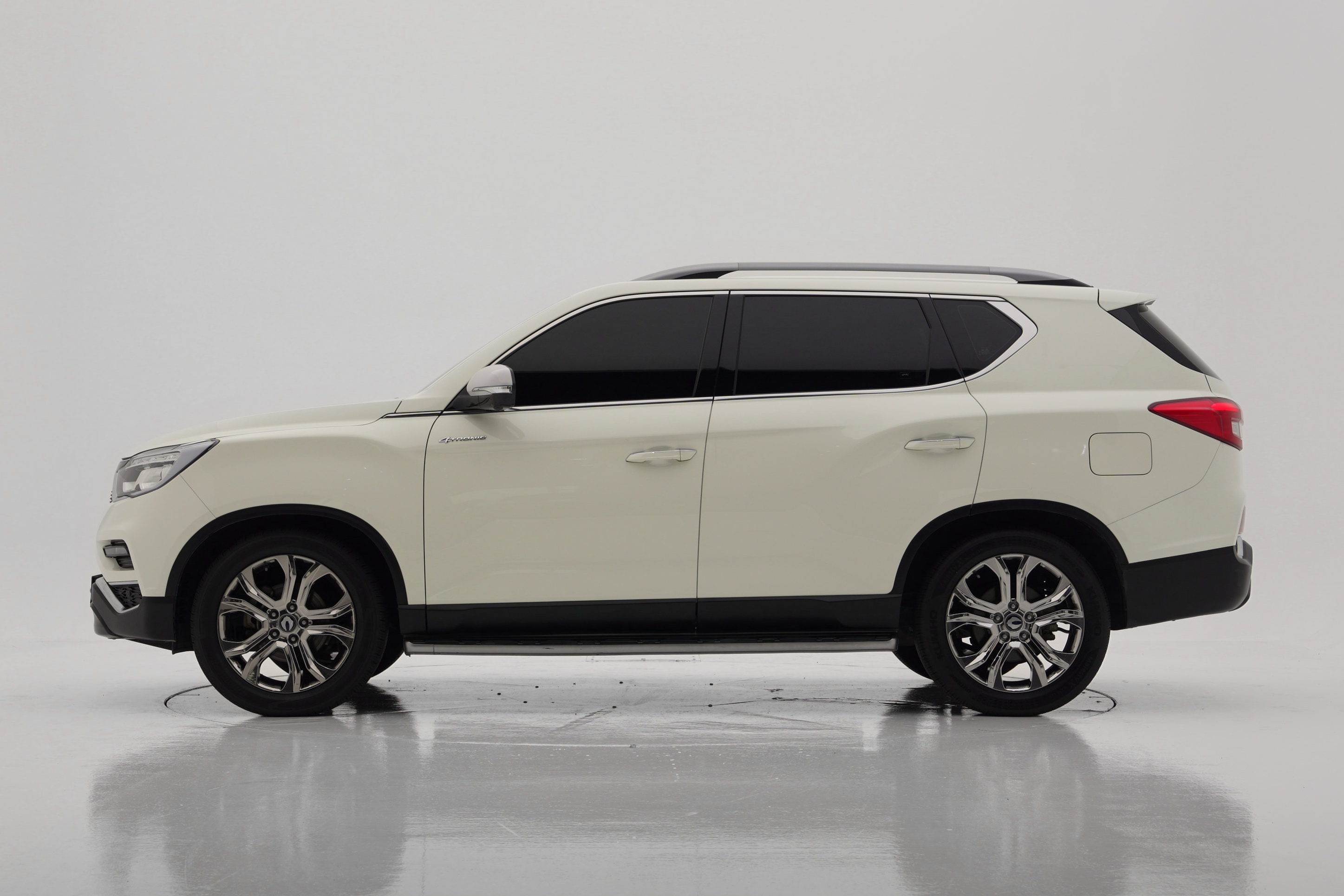 KGM Rexton