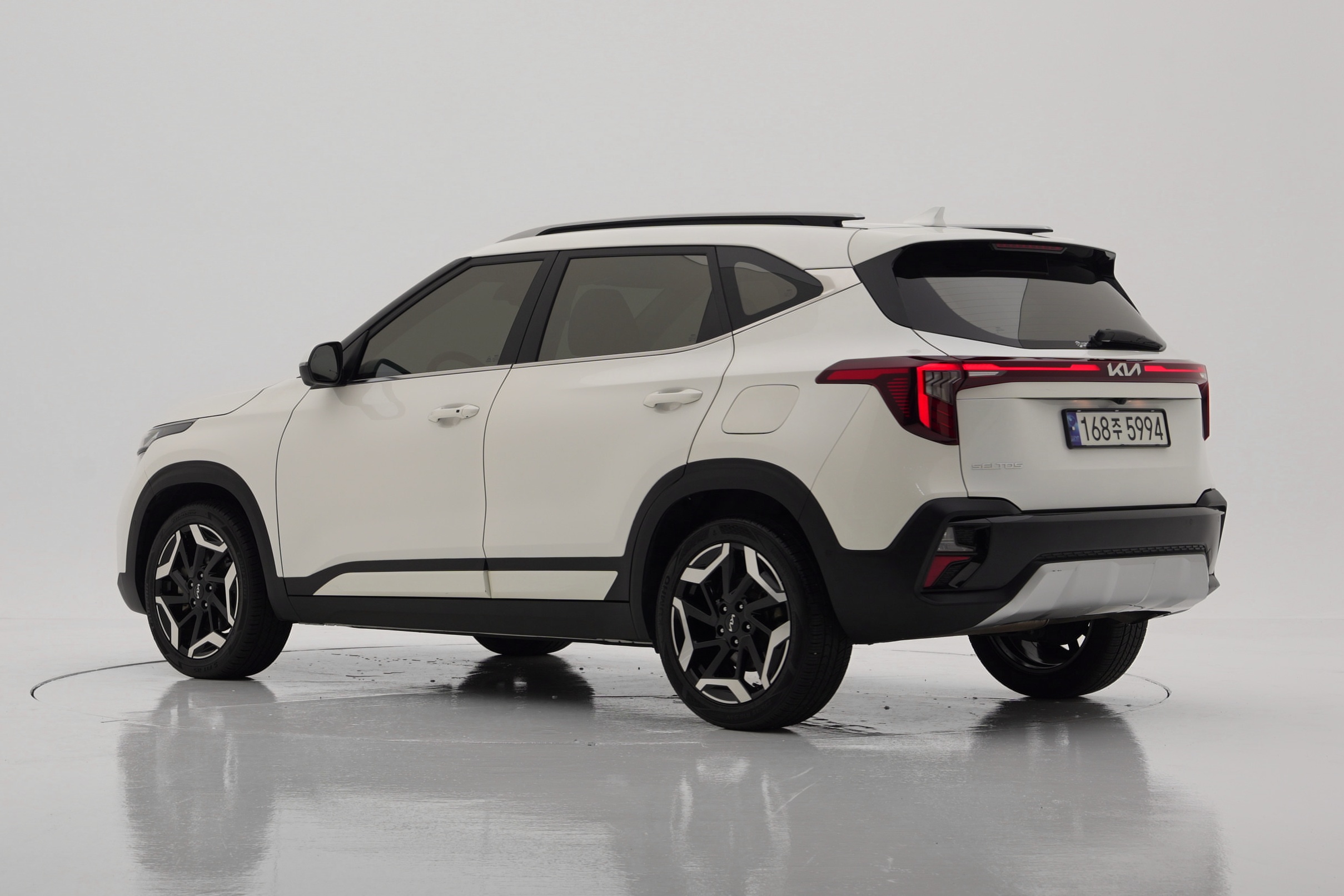 Kia Seltos Signature