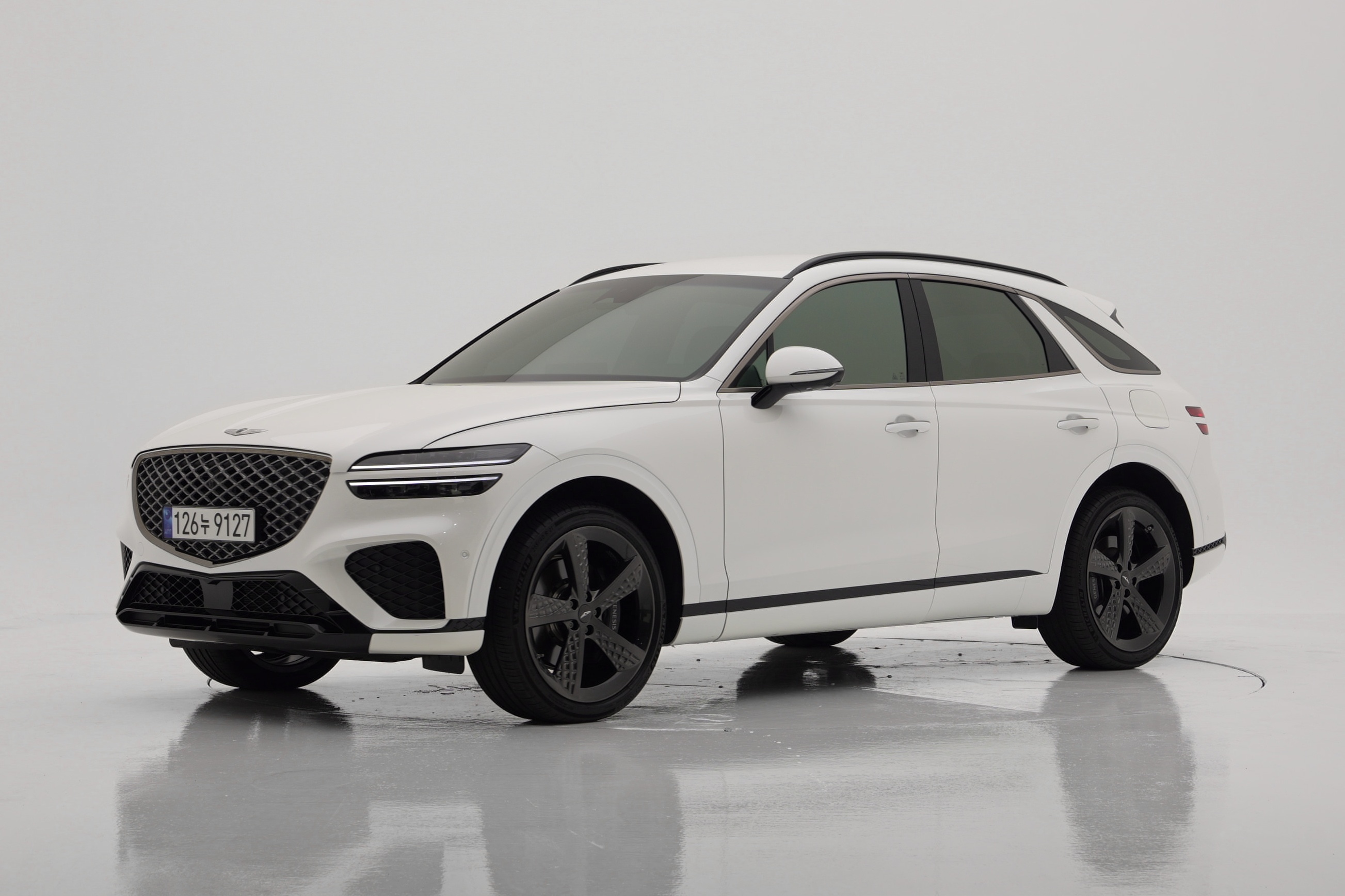 Genesis GV70 2.5T Бензин AWD
