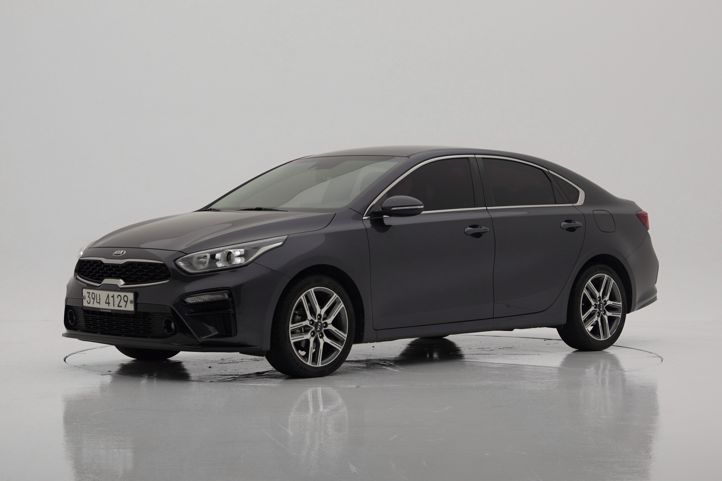 Kia K3 Luxury