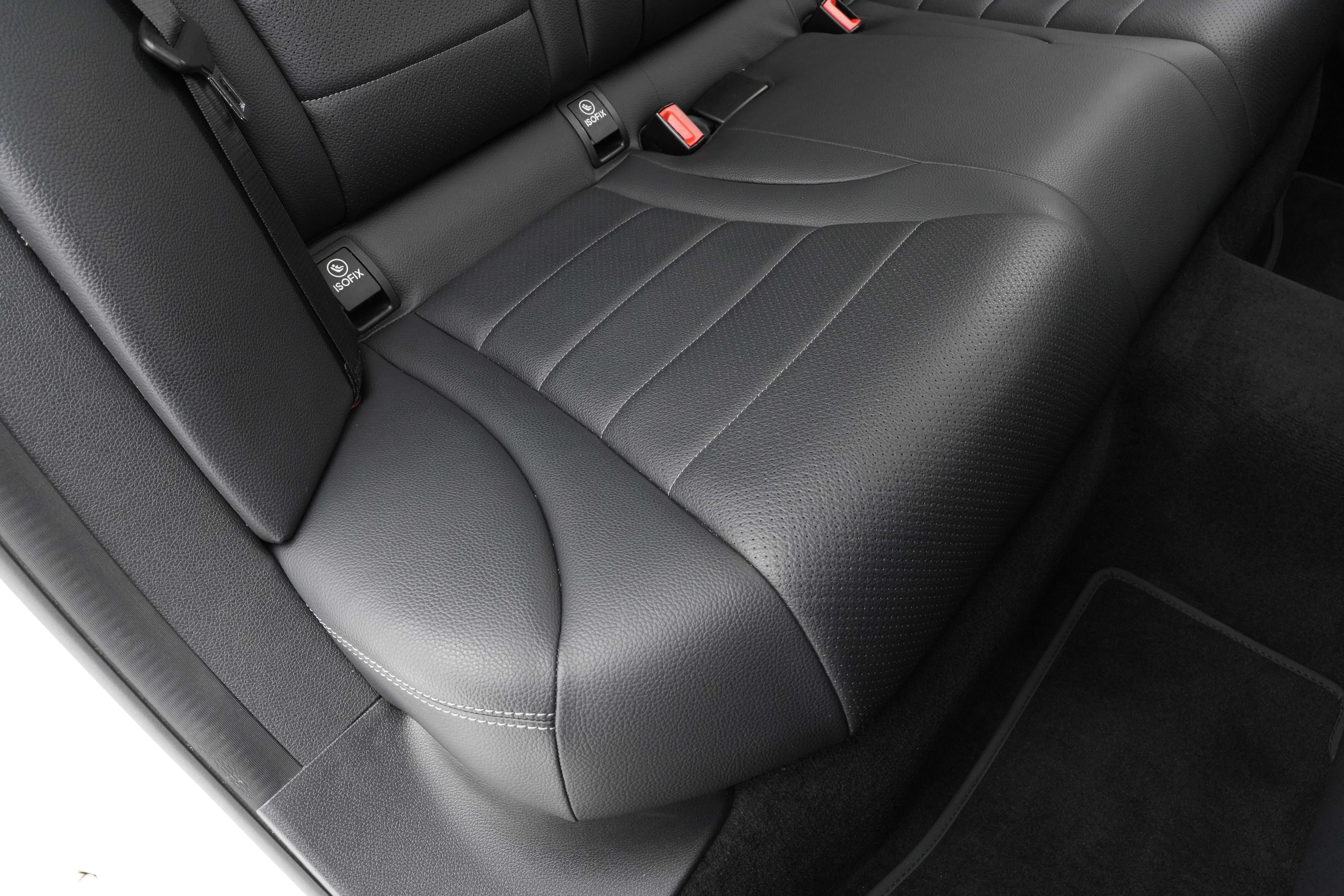 Interior 15