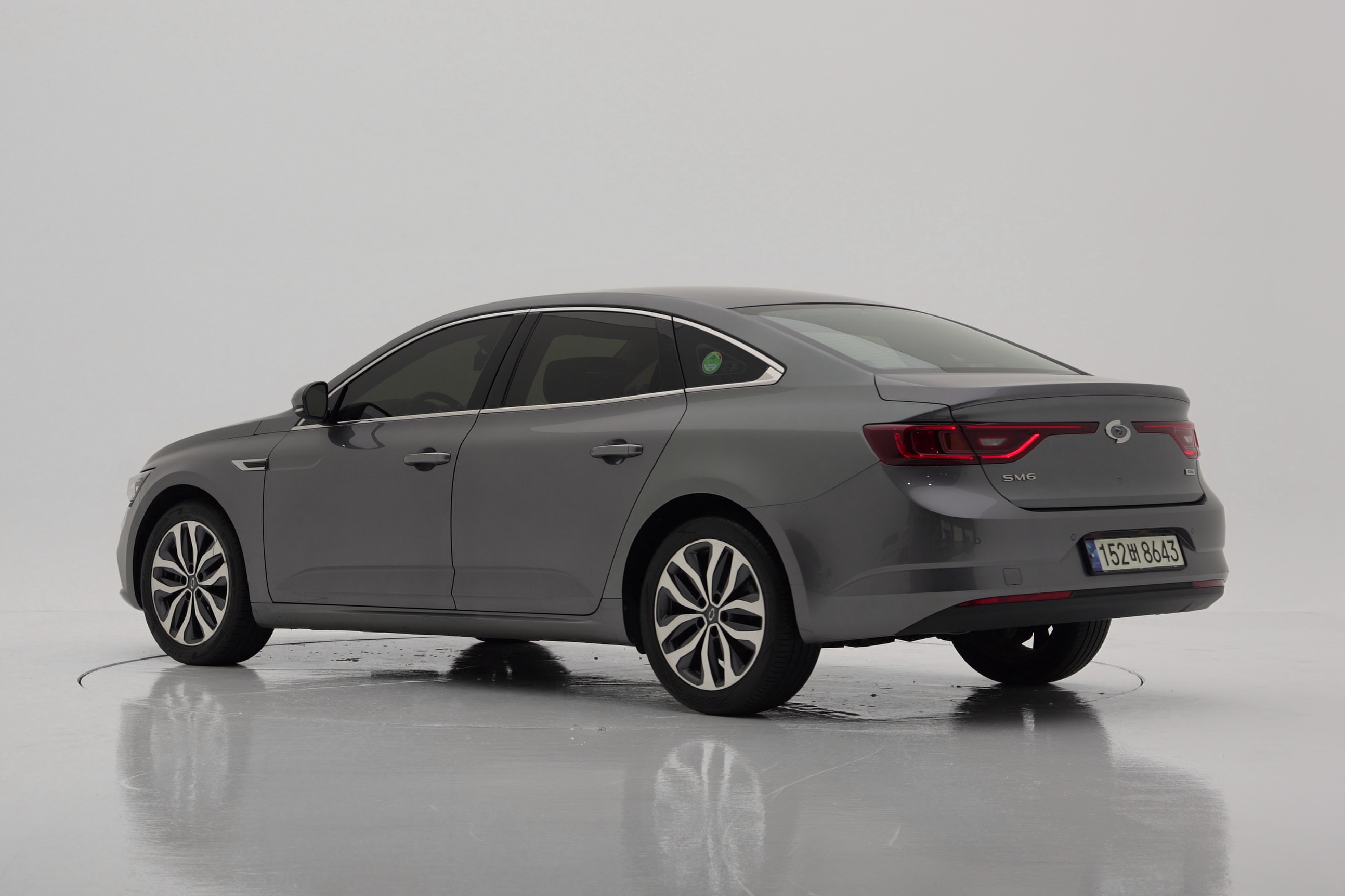 Renault Korea SM6 2.0 GDe LE