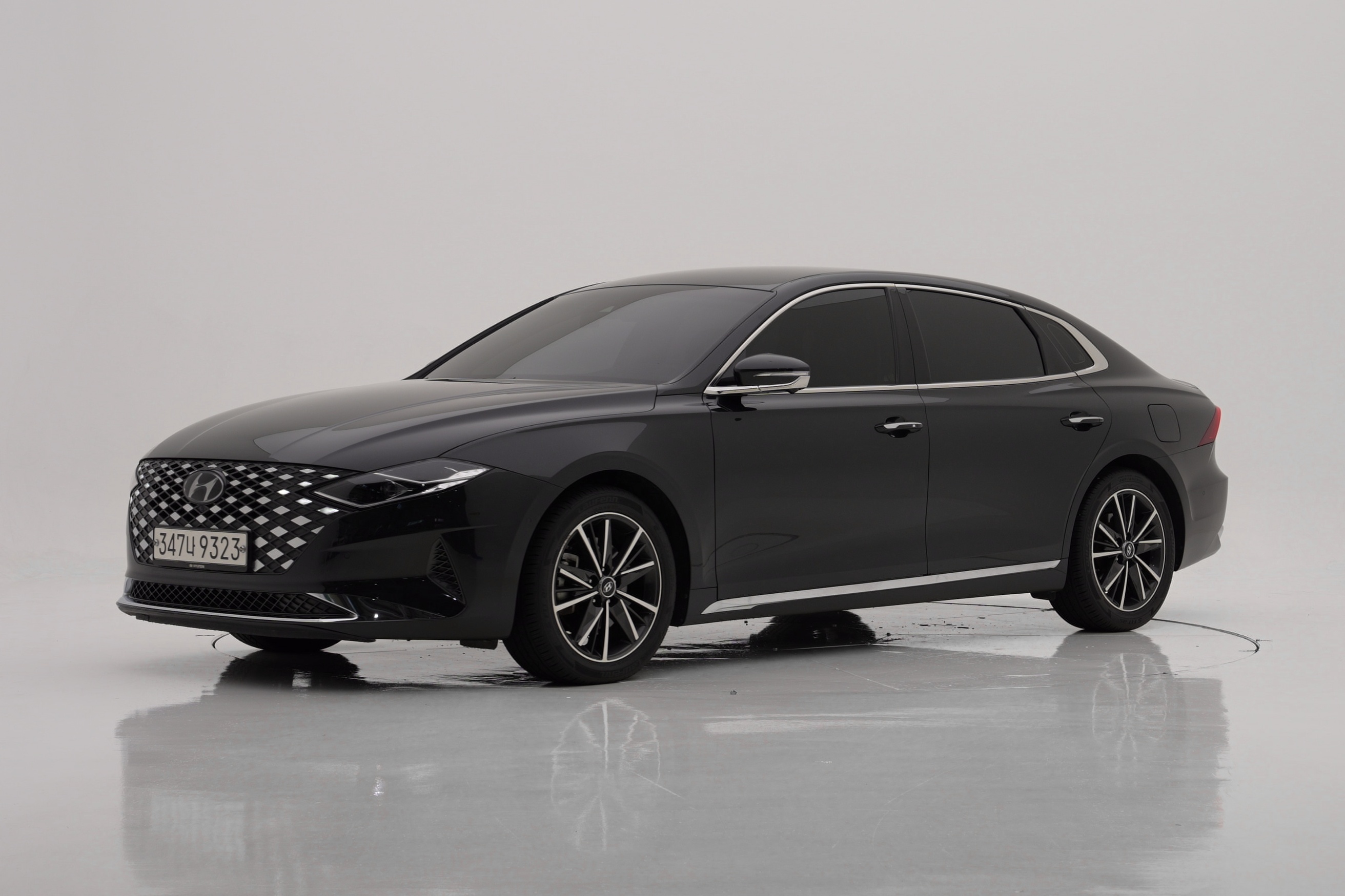 Hyundai Grandeur Exclusive