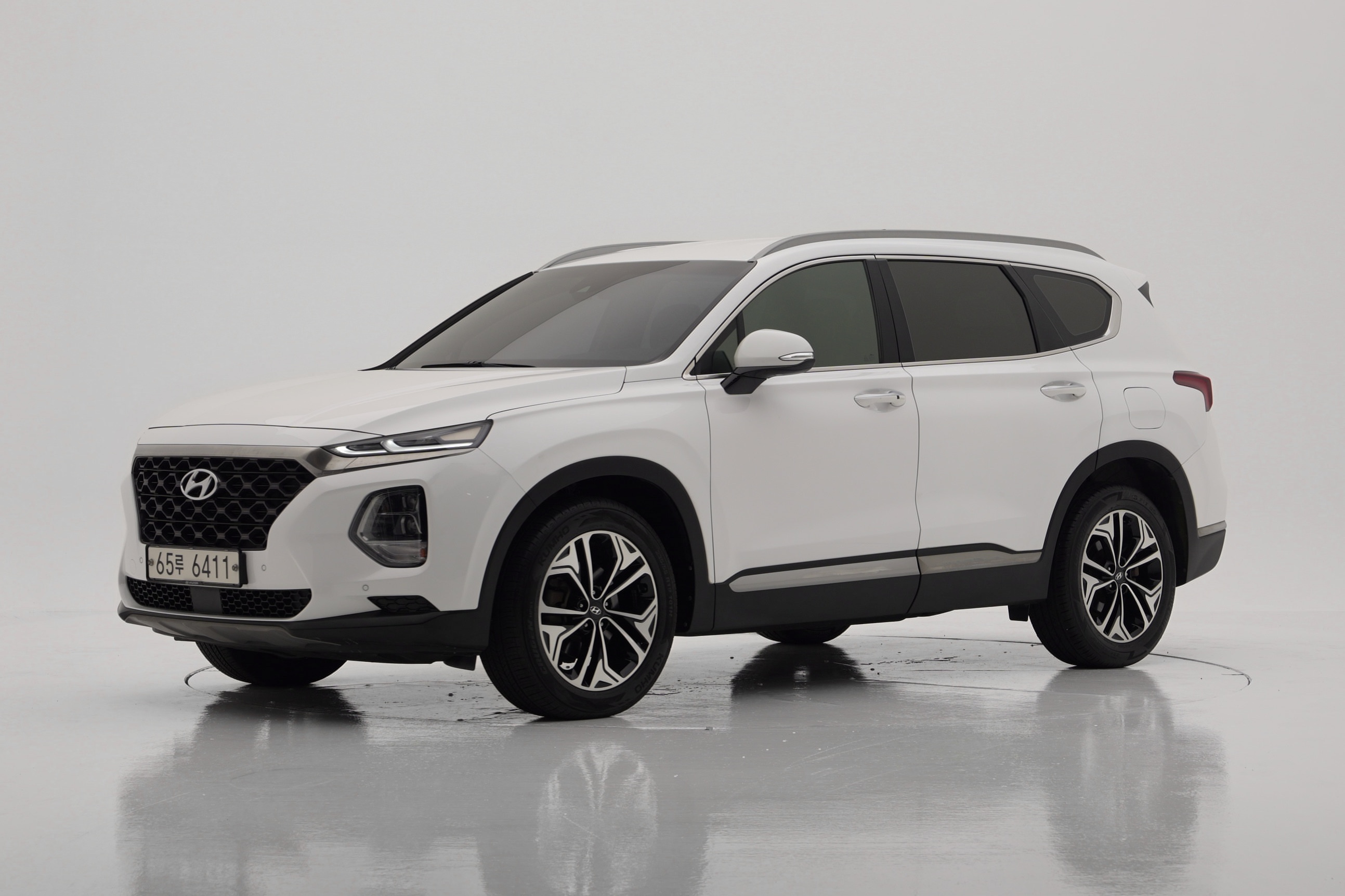 Hyundai Santa Fe Prestige 5 мест