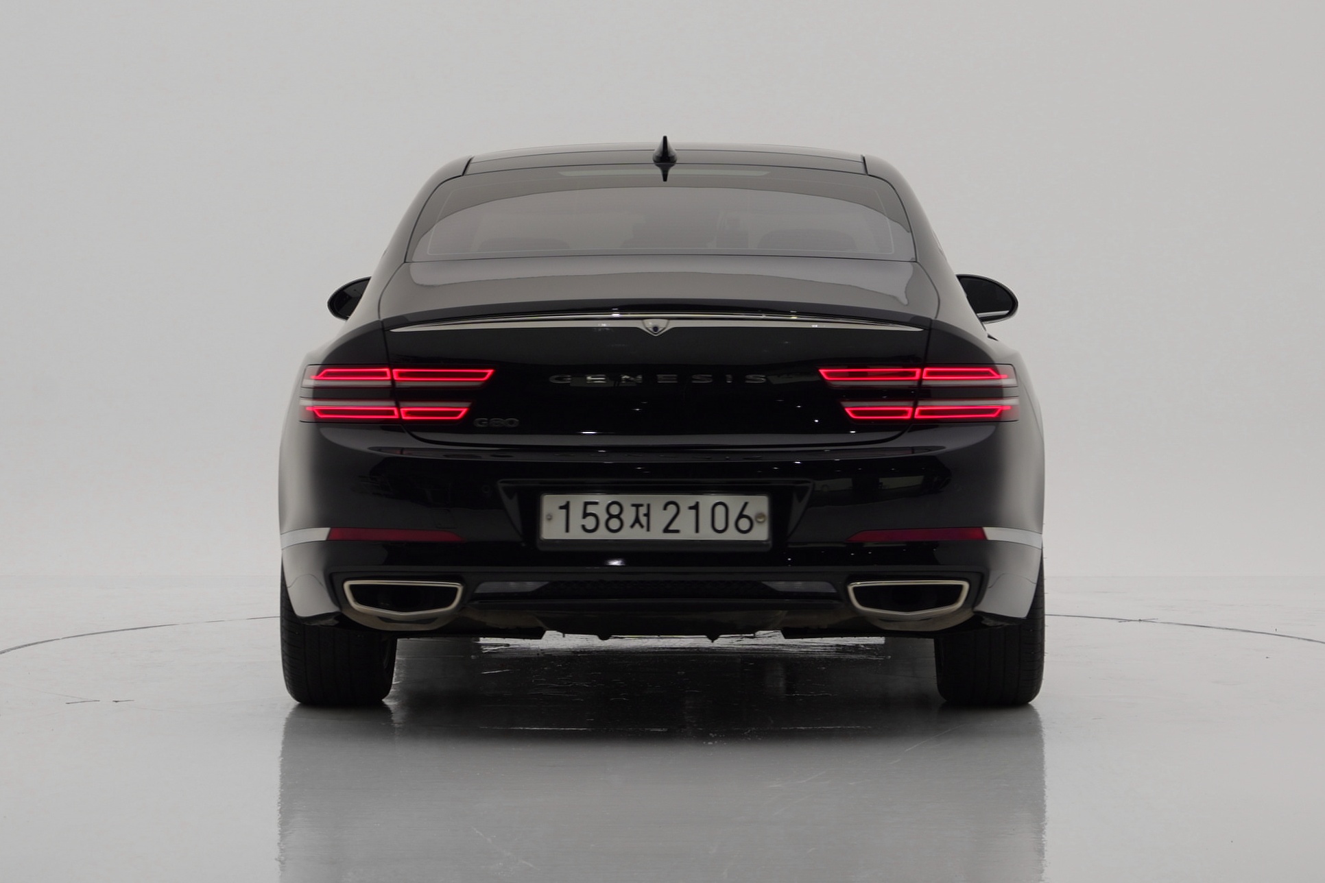 Genesis G80 2.5T Бензин 2WD