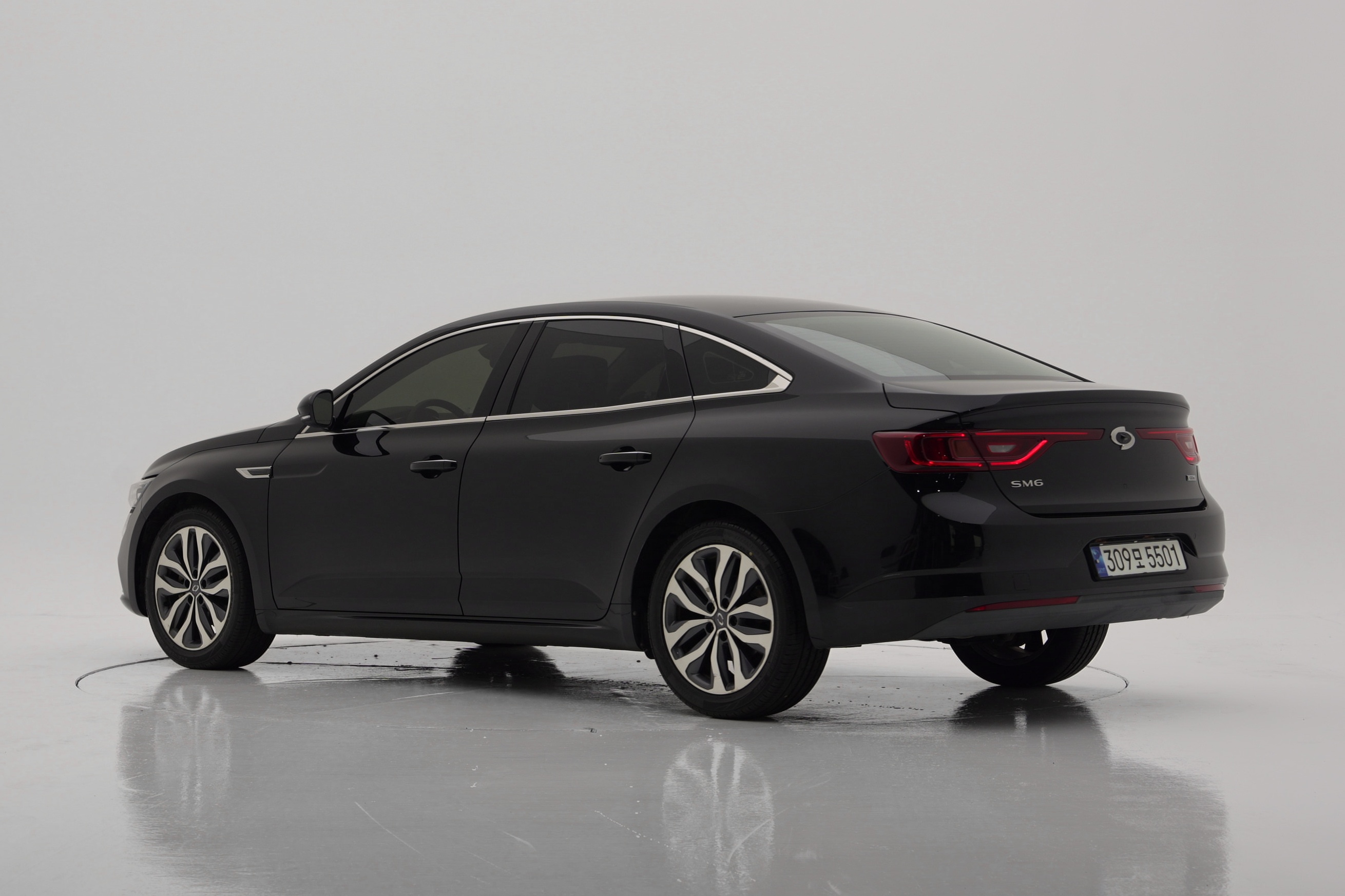 Renault Korea SM6 2.0 GDe LE