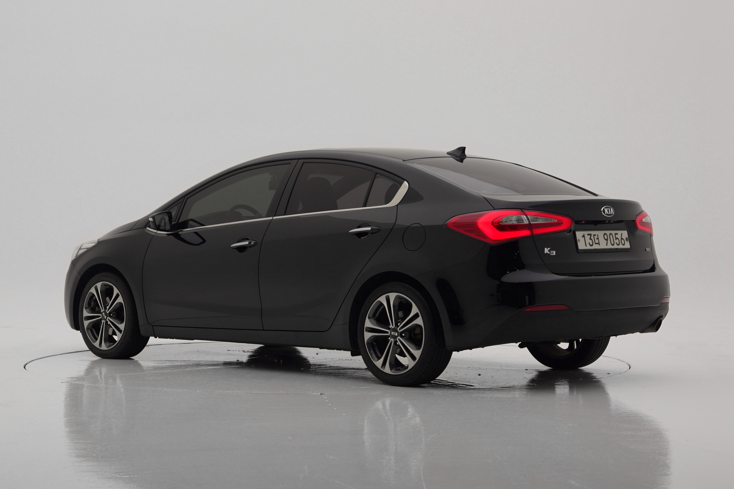 Kia K3 Noblesse