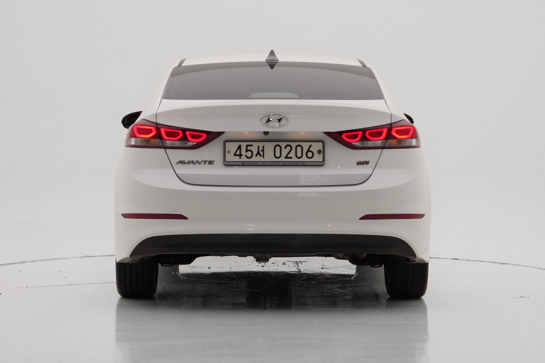 Hyundai Elantra 1.6 GDI Premium
