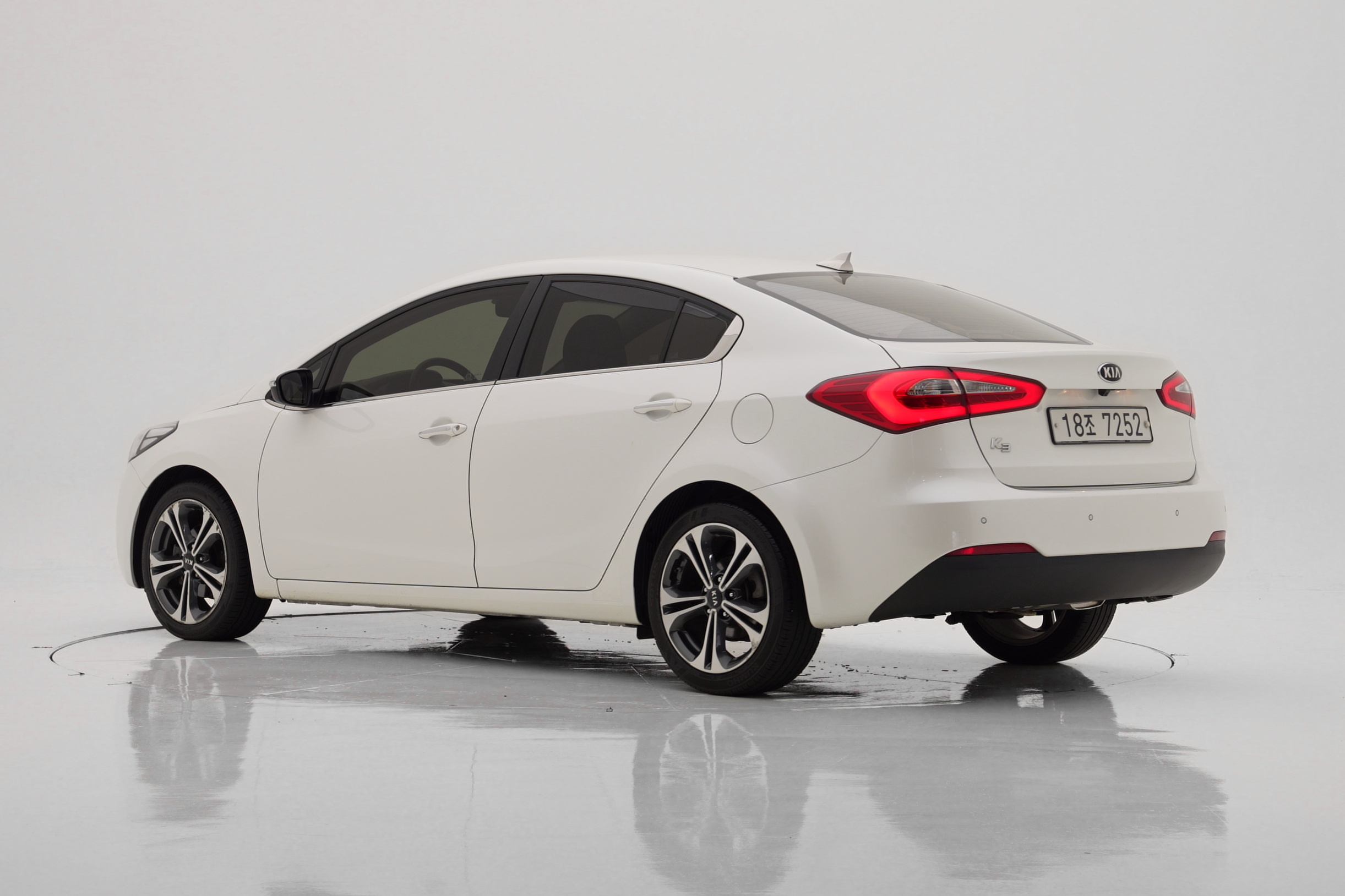 Kia K3