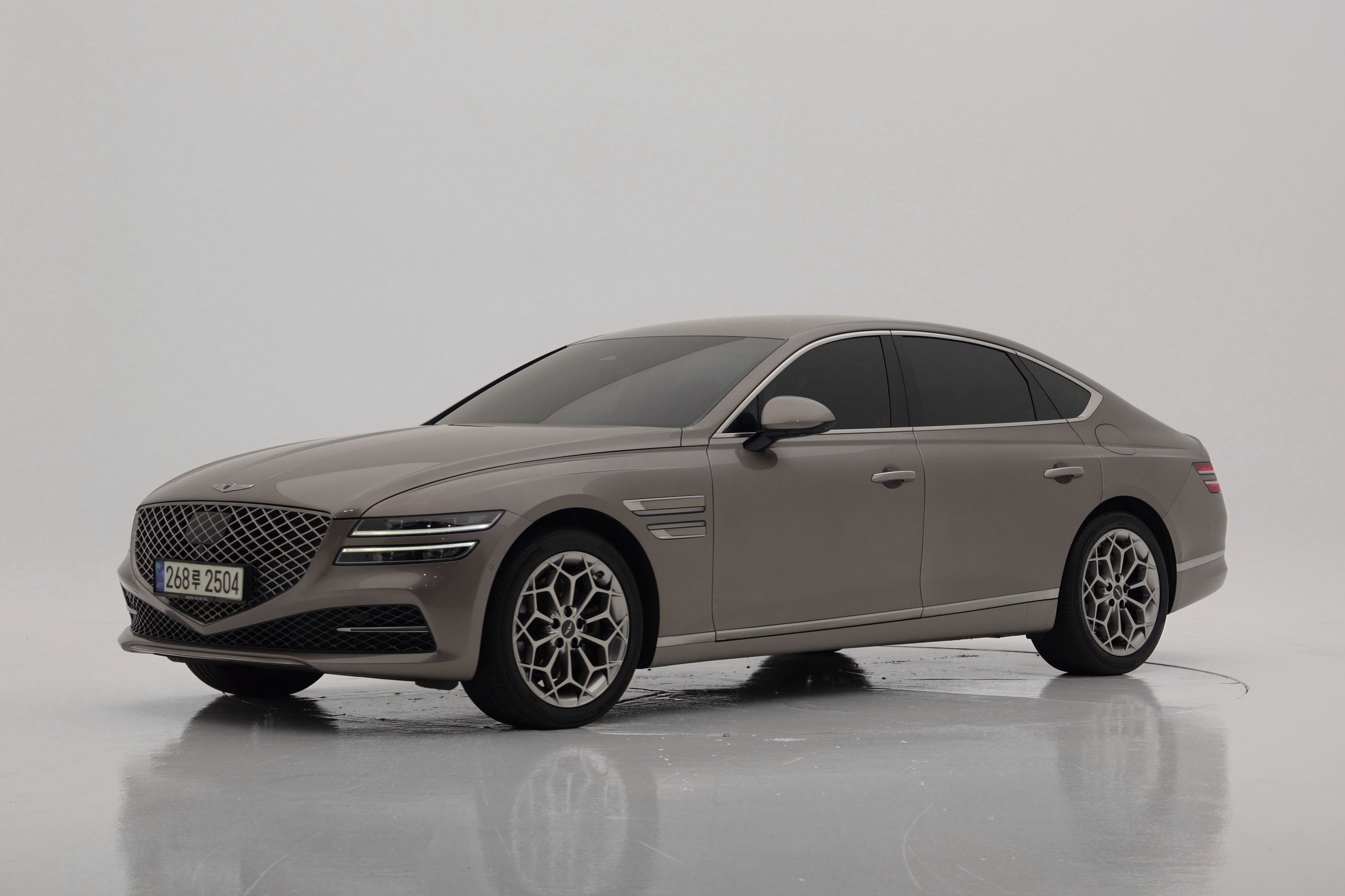 Genesis G80 2.5T Бензин AWD