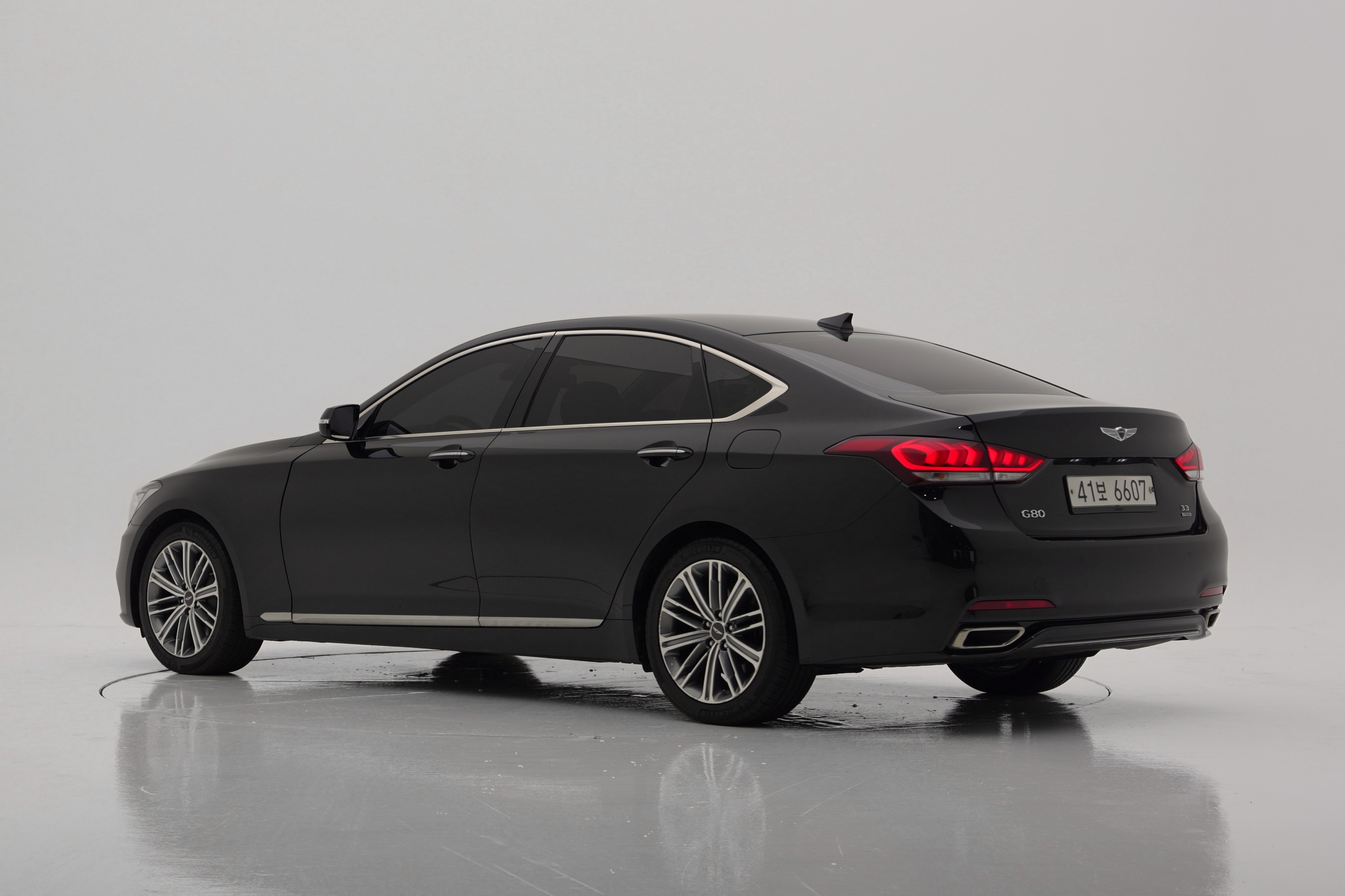 Genesis G80 Luxury