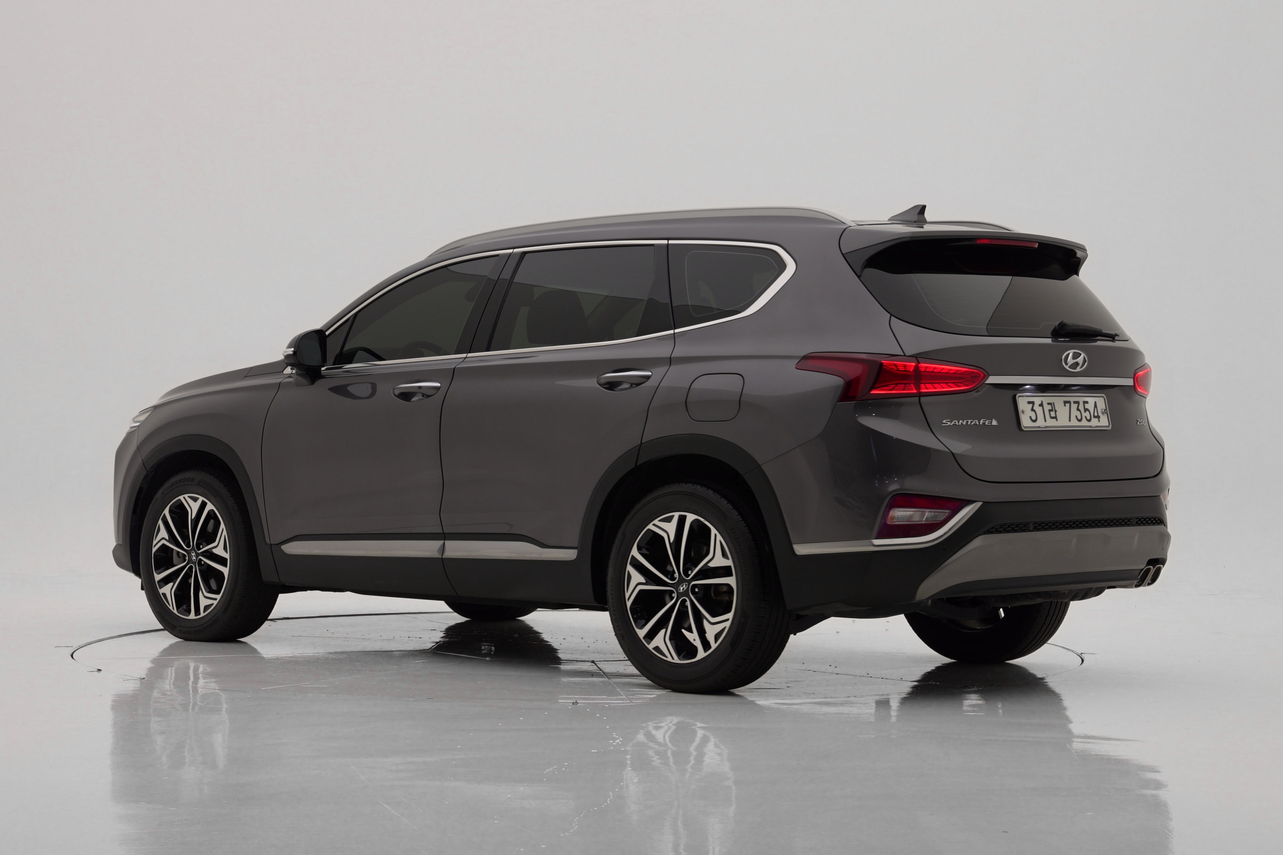 Hyundai Santa Fe Prestige 5 мест