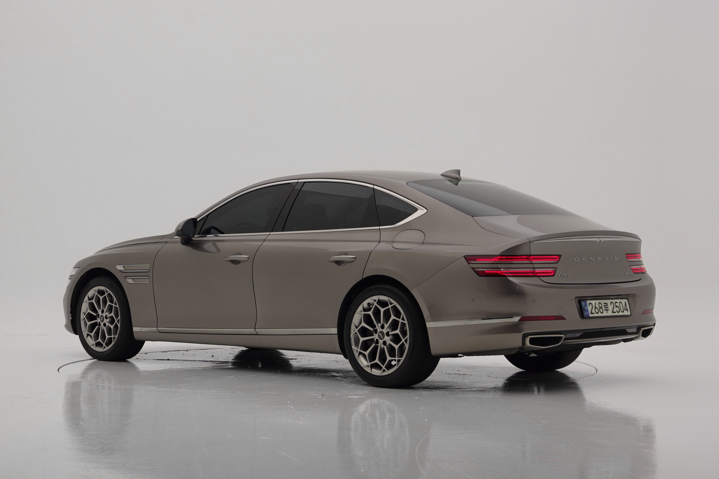 Genesis G80 2.5T Бензин AWD