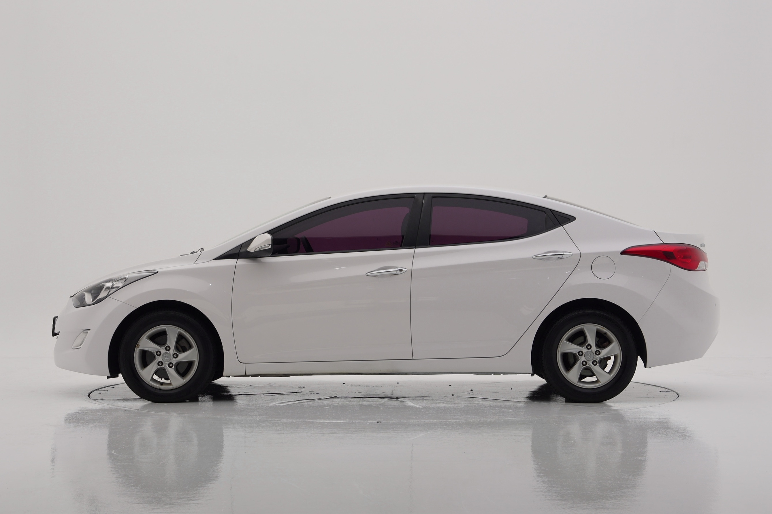 Hyundai Elantra M16 GDI Luxury