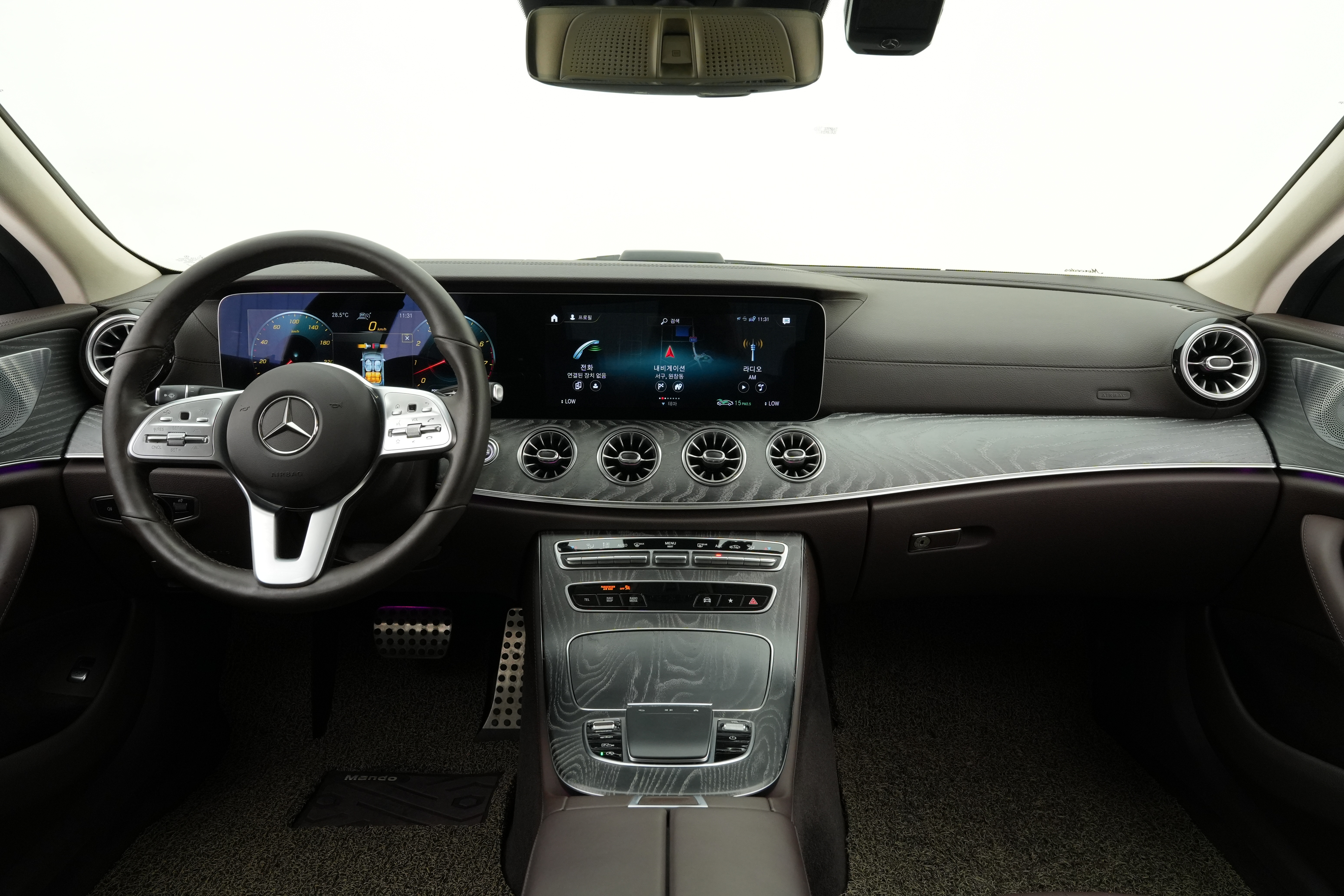 Interior 2