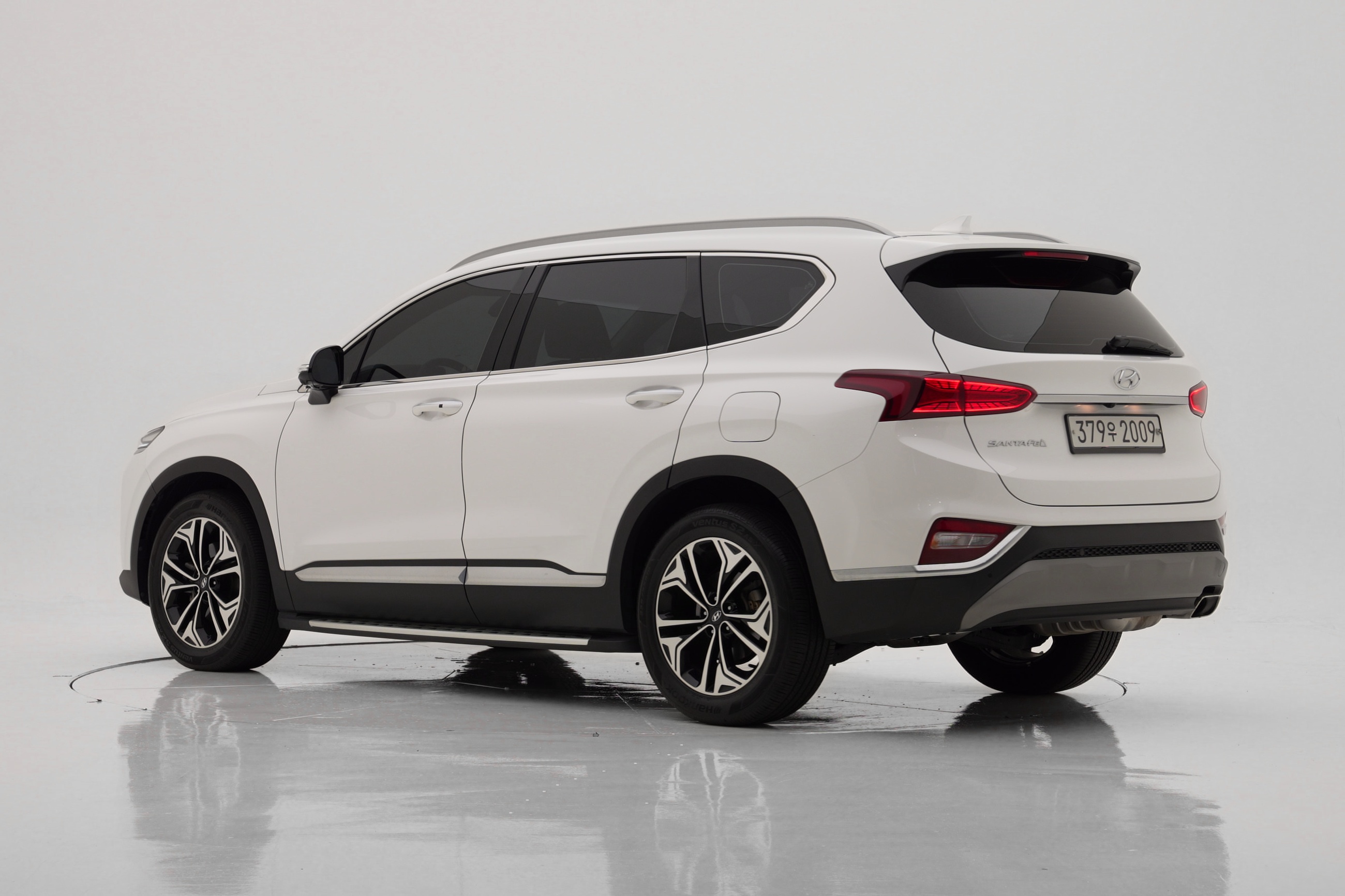 Hyundai Santa Fe Prestige 5 мест