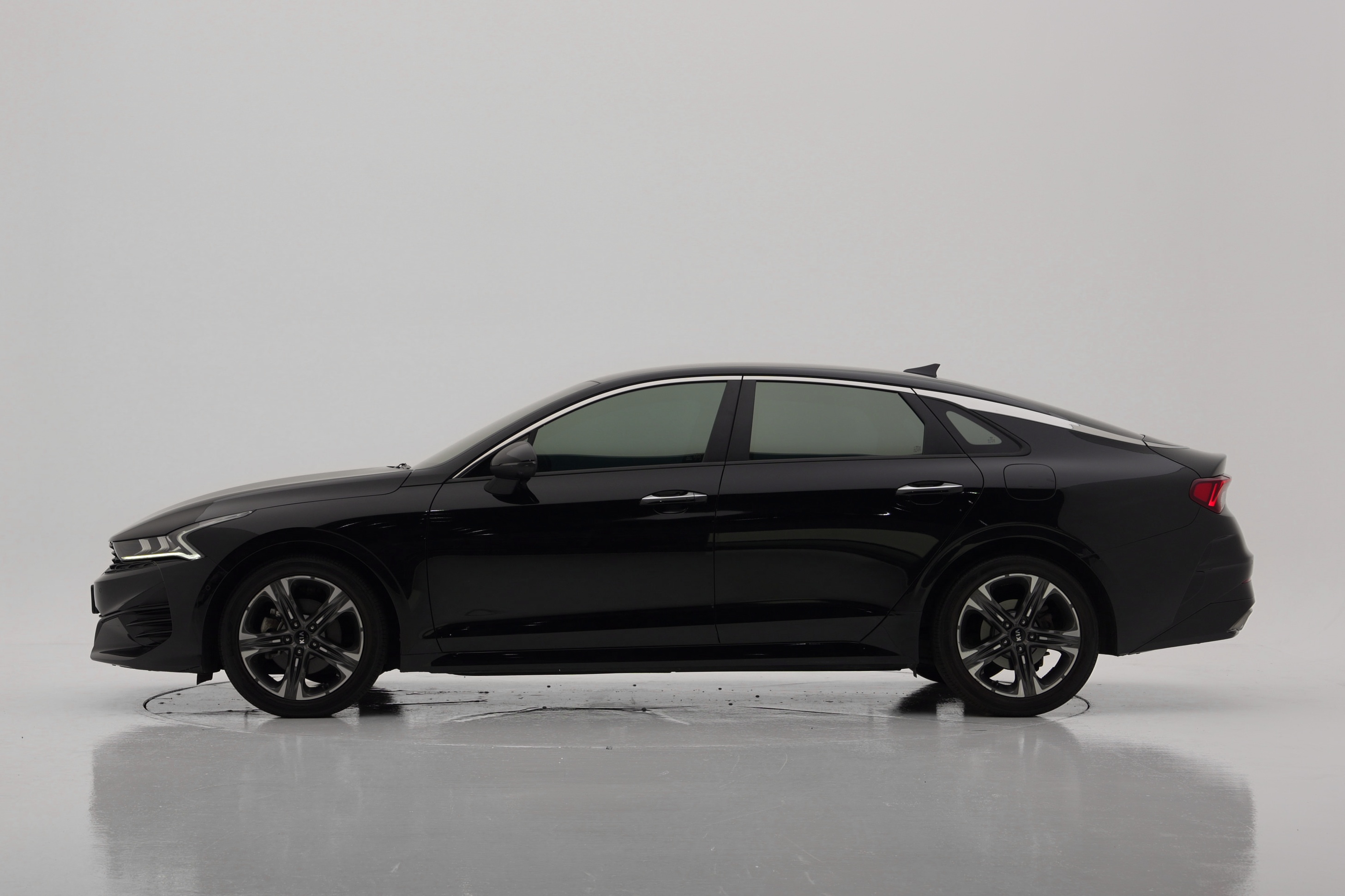 Kia K5 Signature