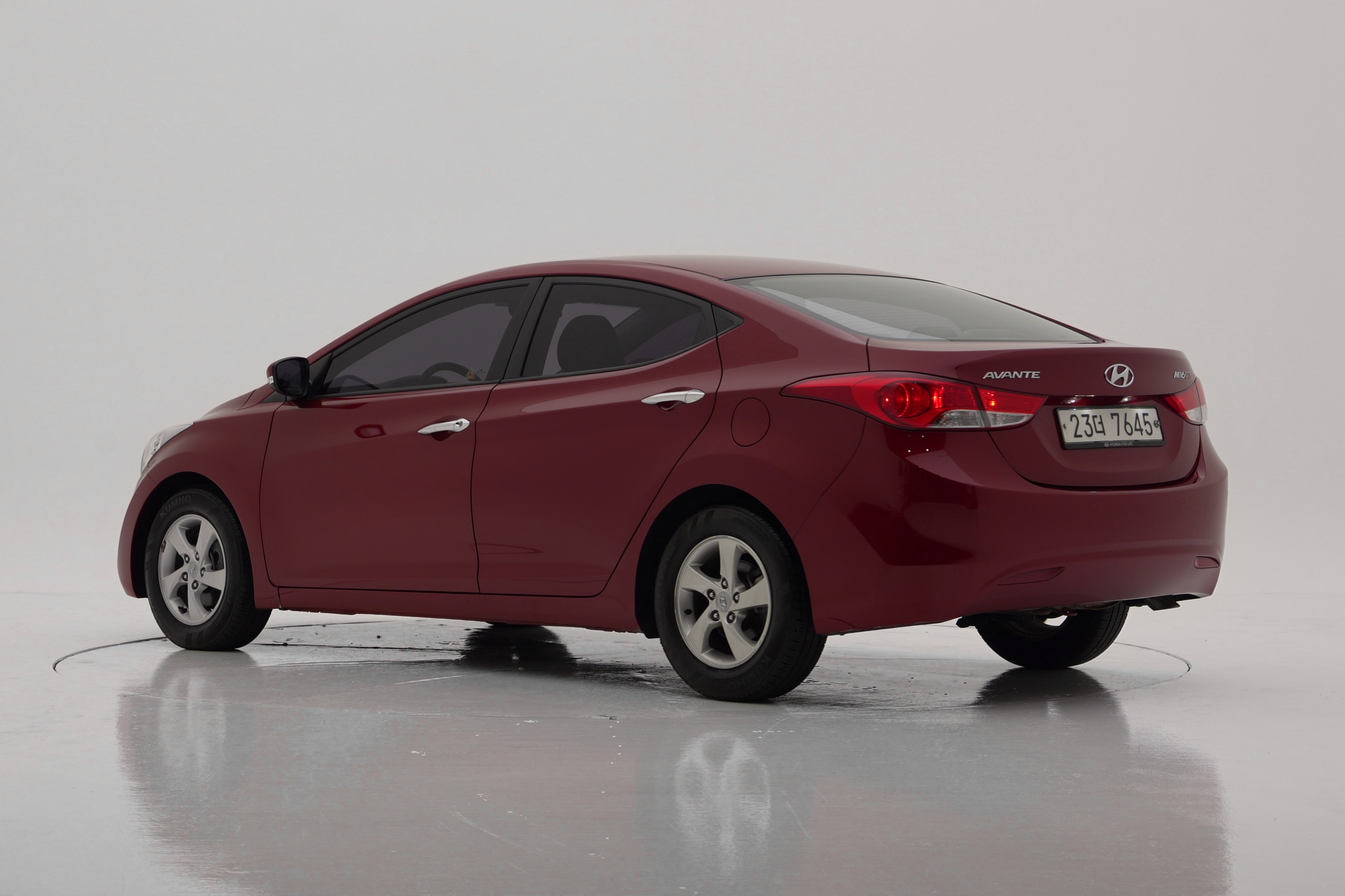 Hyundai Elantra M16 GDI Luxury