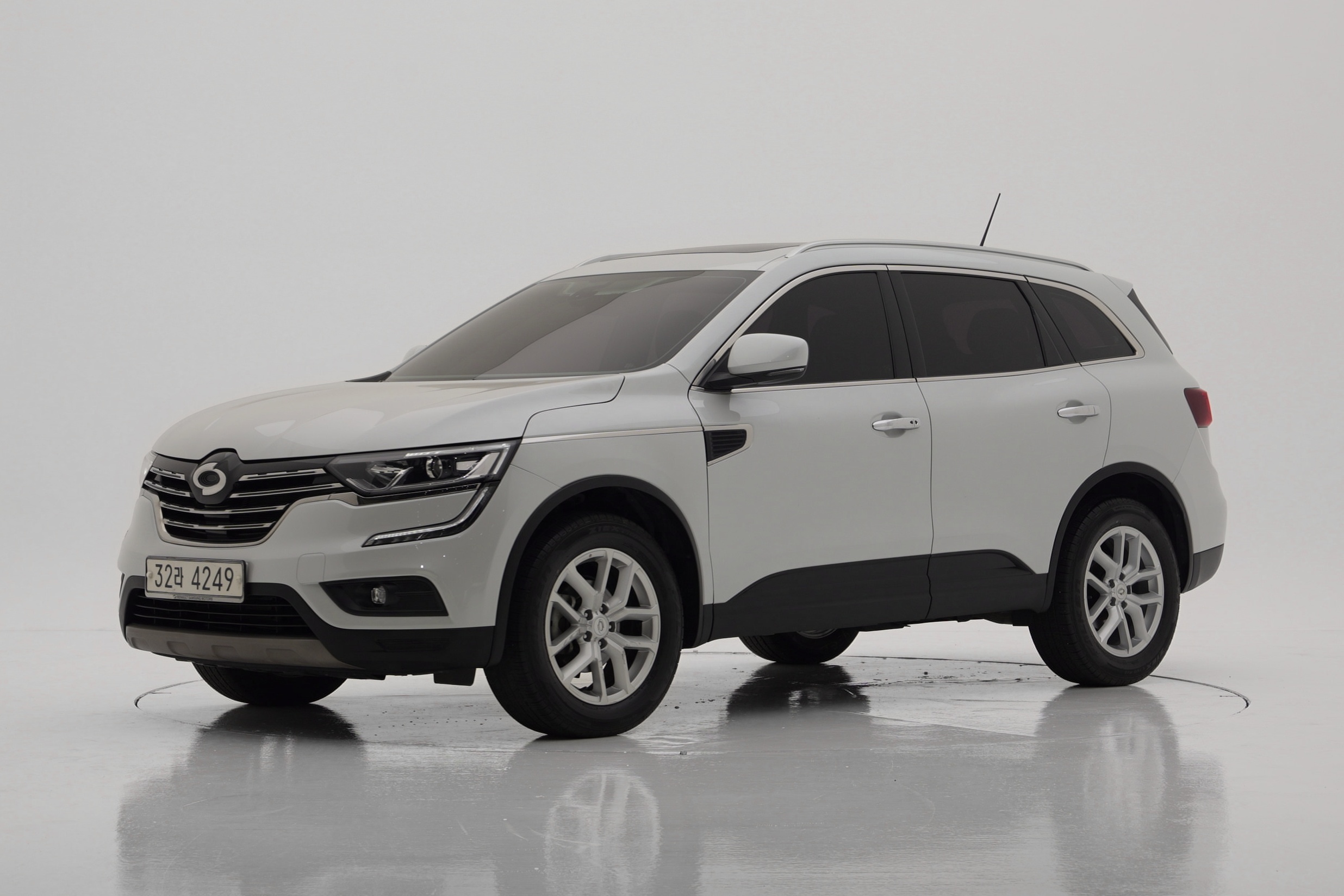 Renault Korea QM6 Бензин 2WD LE