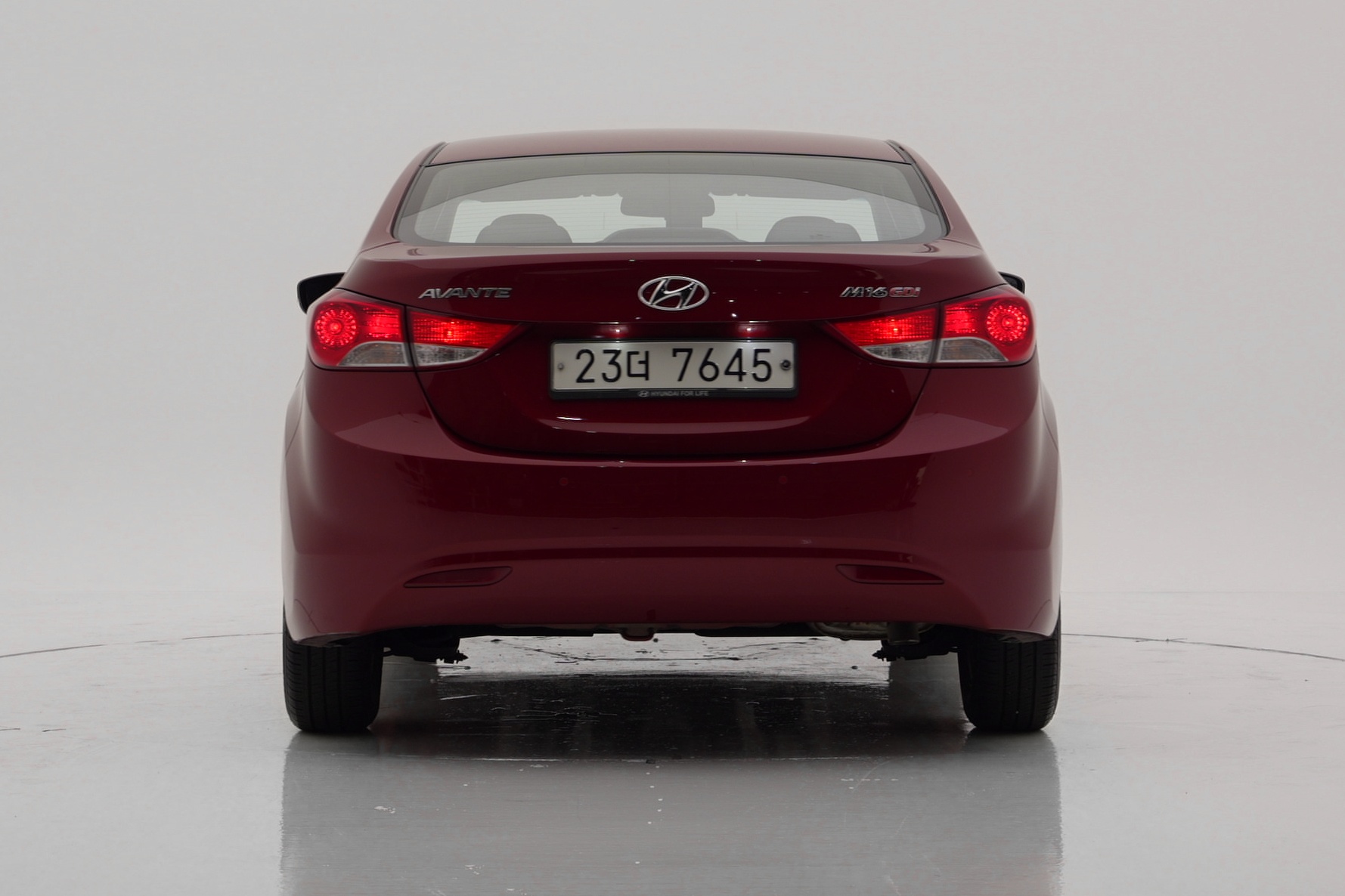 Hyundai Elantra M16 GDI Luxury
