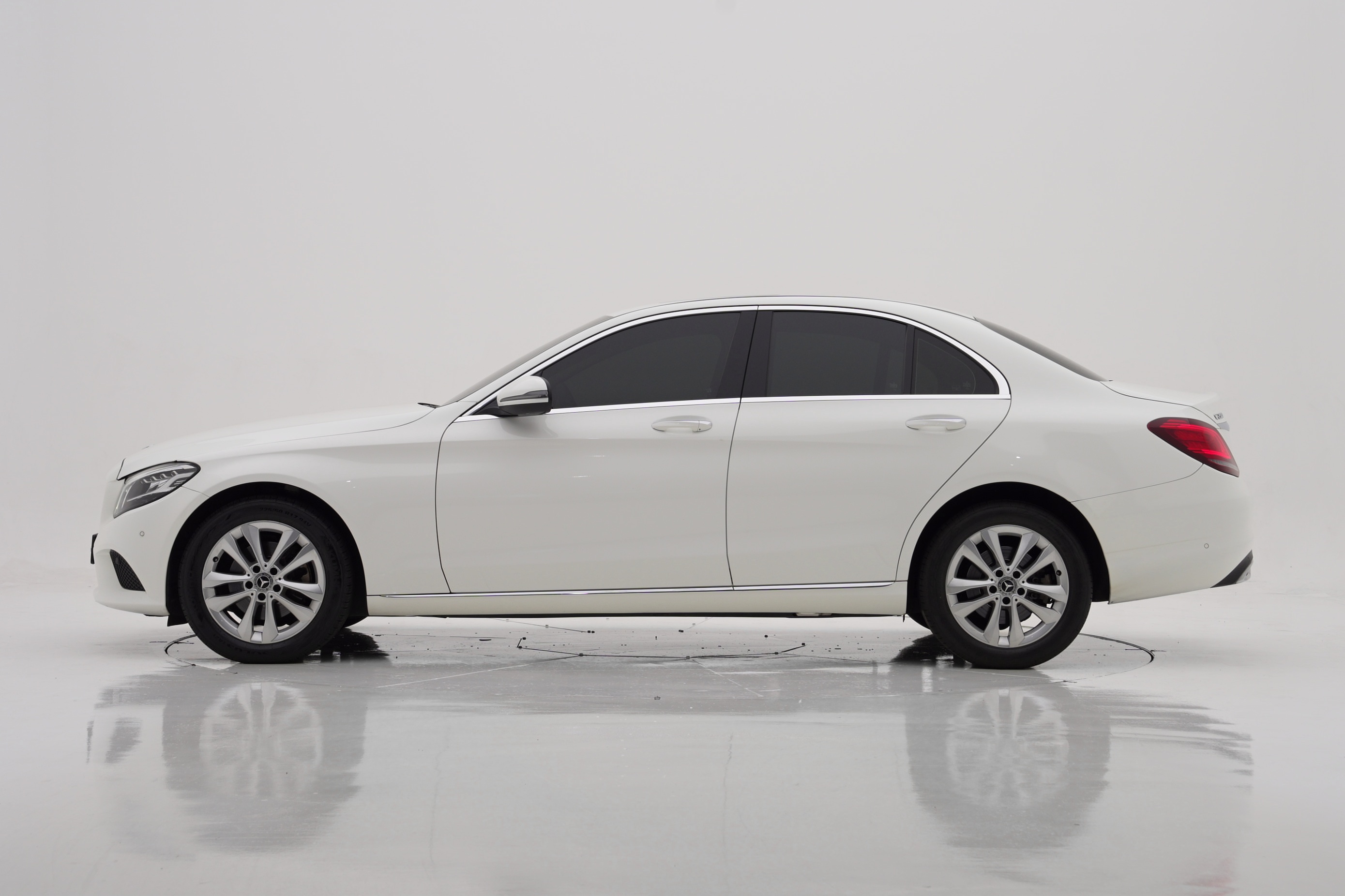 Mercedes-Benz C-Class C200 Avantgarde