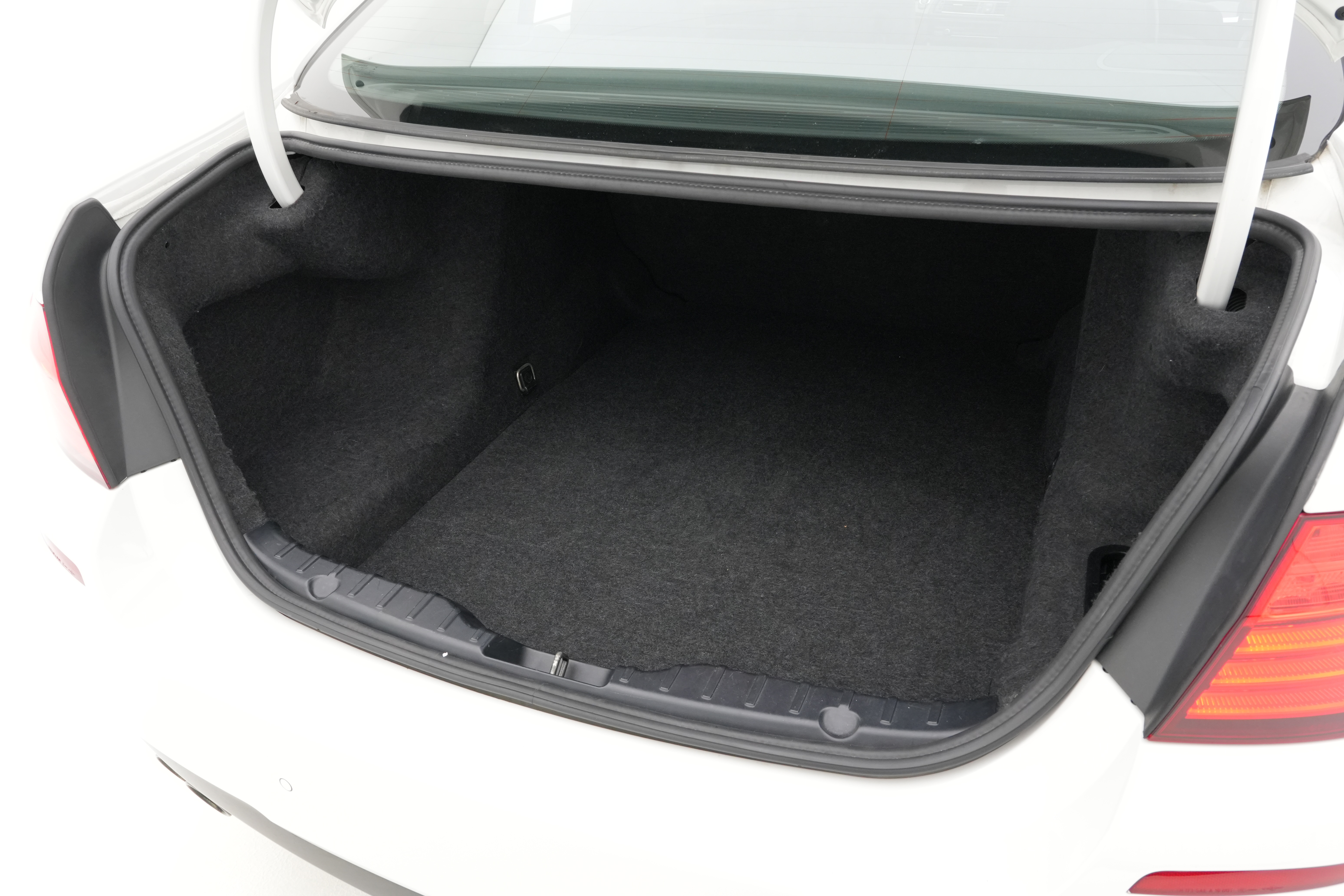 Interior 20